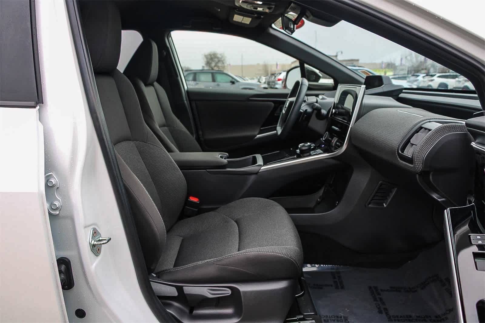 Thumbnail: 2024 Subaru Solterra - 13