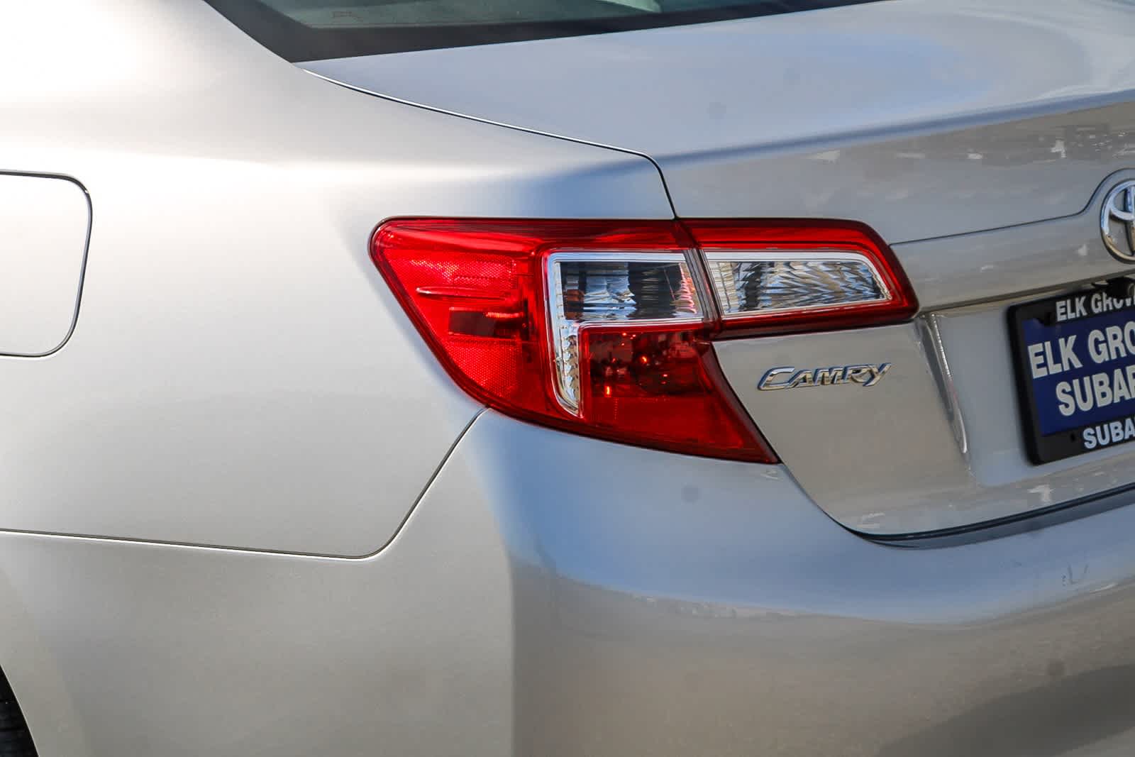 Thumbnail: 2013 Toyota Camry - 8