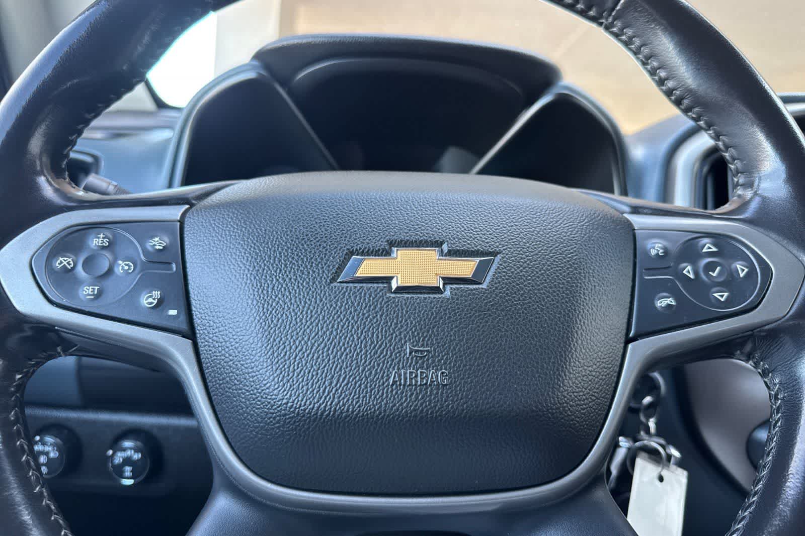 Thumbnail: 2021 Chevrolet Colorado - 23