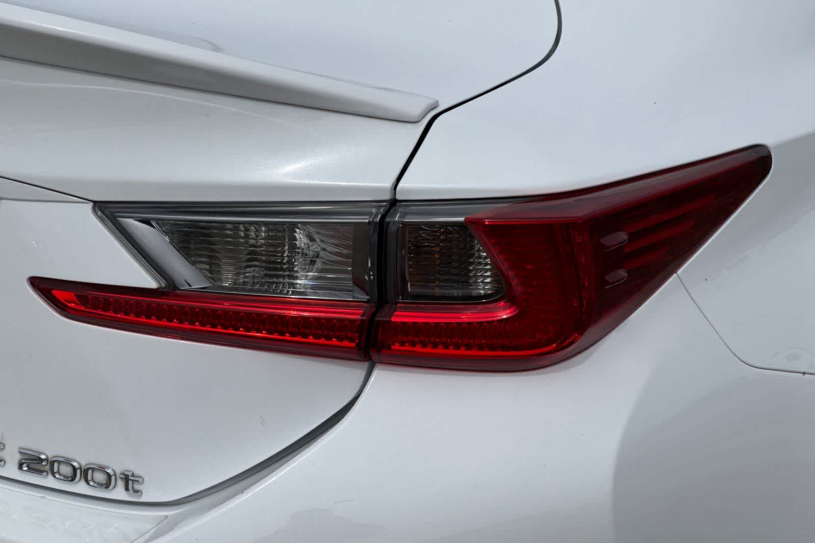 Thumbnail: 2017 Lexus RC - 30