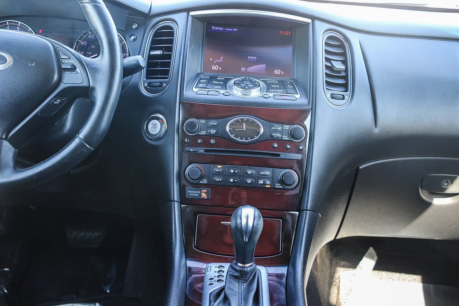 Thumbnail: 2017 INFINITI QX50 - 13