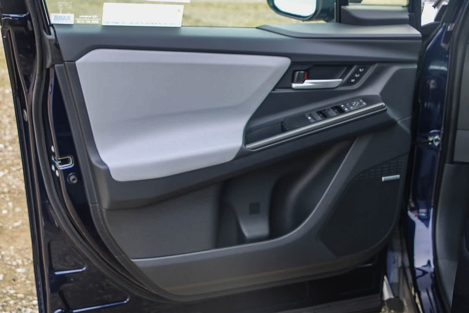 Thumbnail: 2026 Subaru Solterra - 17