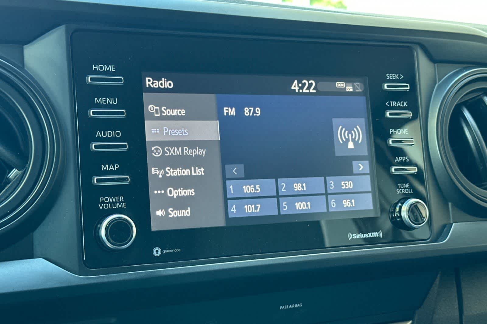 Thumbnail: 2020 Toyota Tacoma - 18