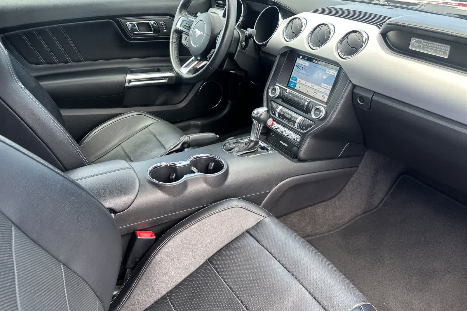 Thumbnail: 2016 Ford Mustang - 15