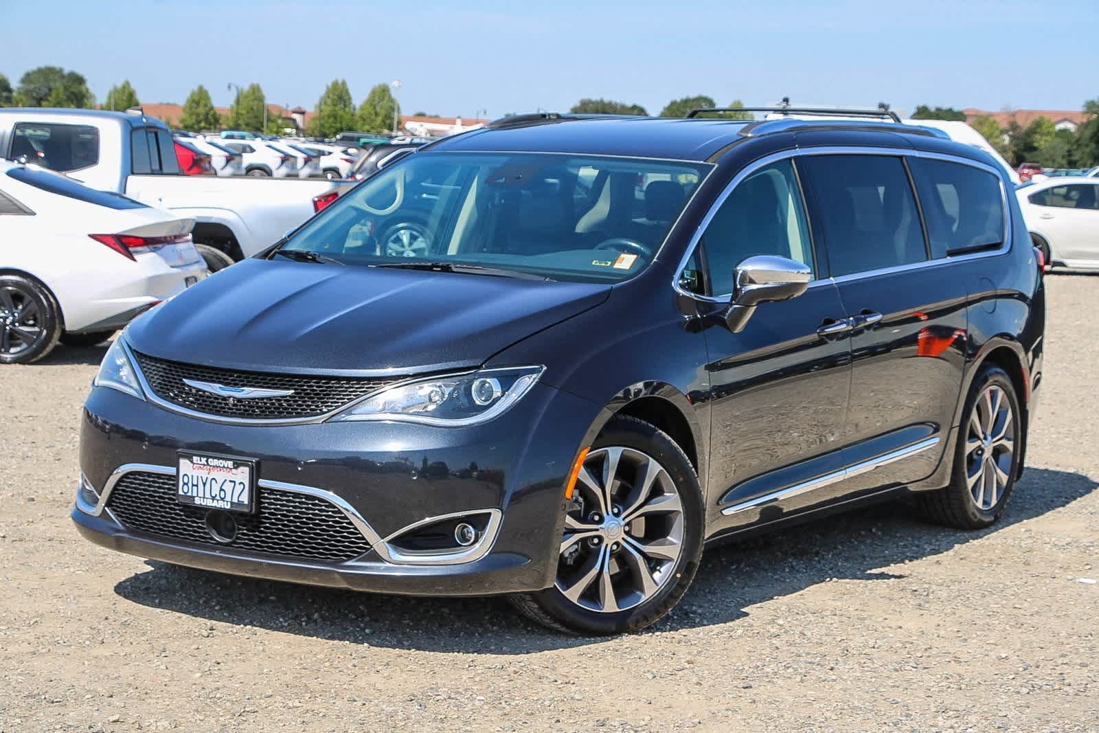 2019 Chrysler Pacifica Limited -
                  Elk Grove, CA