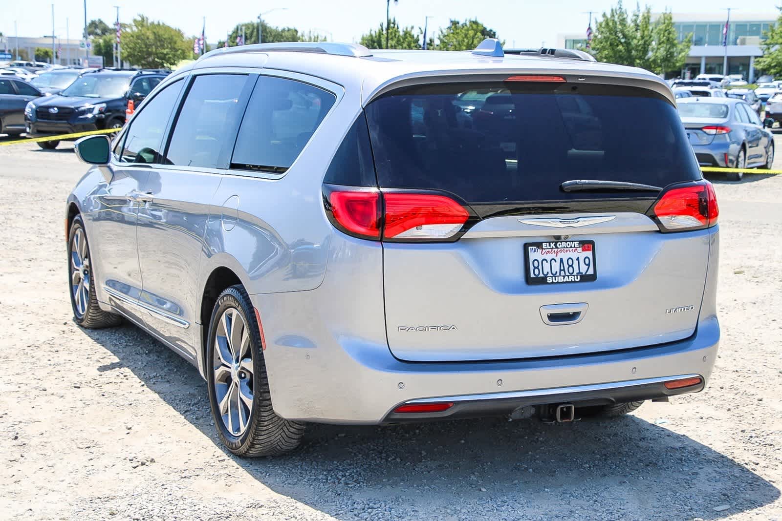 Thumbnail: 2018 Chrysler Pacifica - 2
