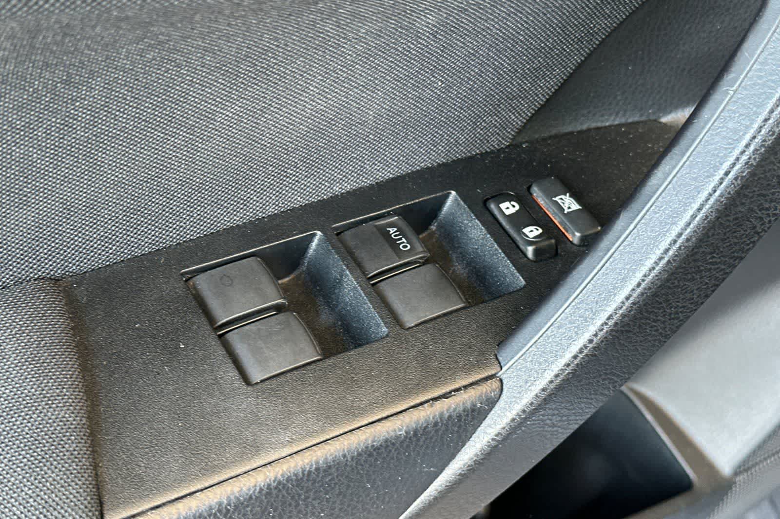 Thumbnail: 2016 Toyota Corolla - 13