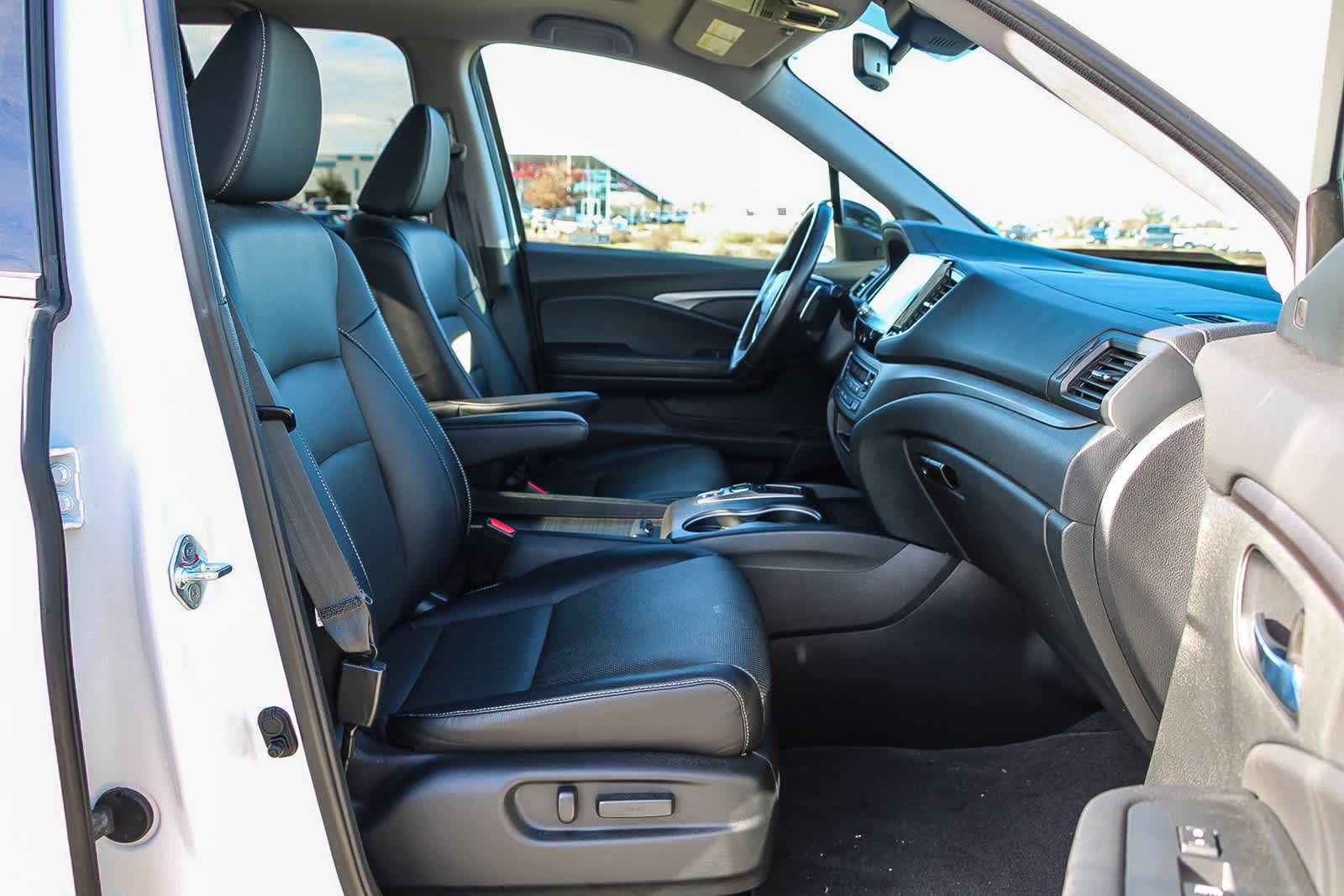 Thumbnail: 2023 Honda Ridgeline - 17