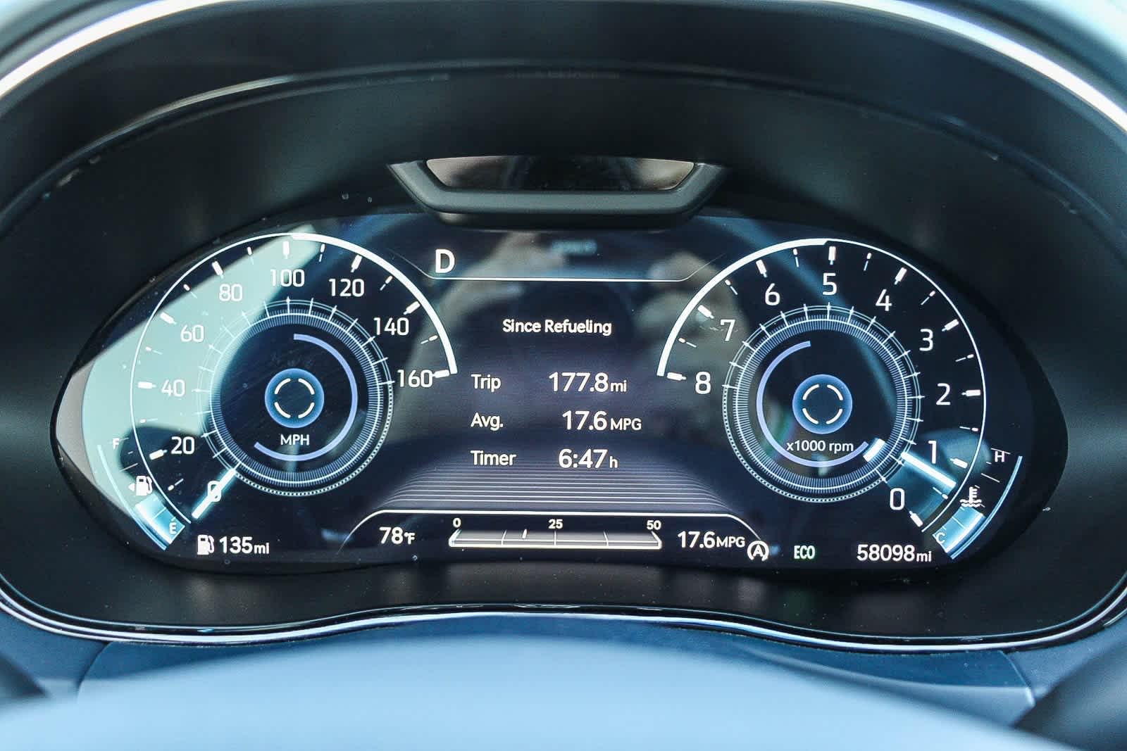 Thumbnail: 2022 Genesis GV70 - 17