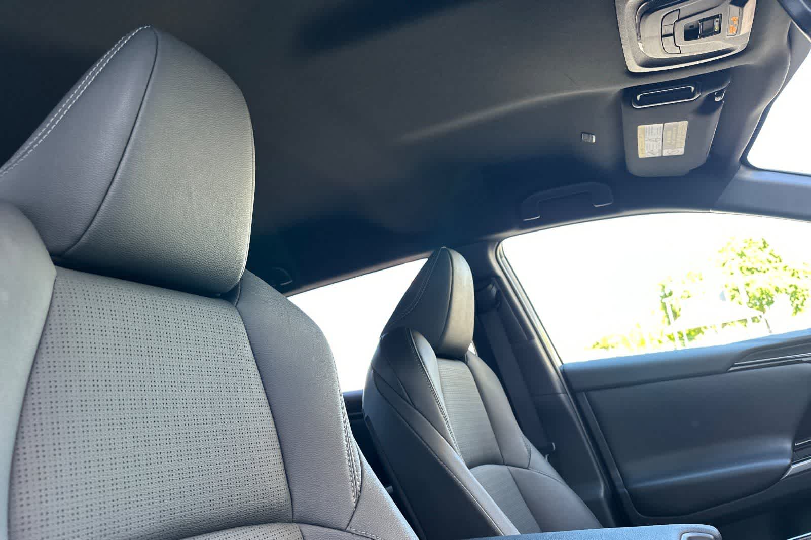 Thumbnail: 2024 Subaru Solterra - 18