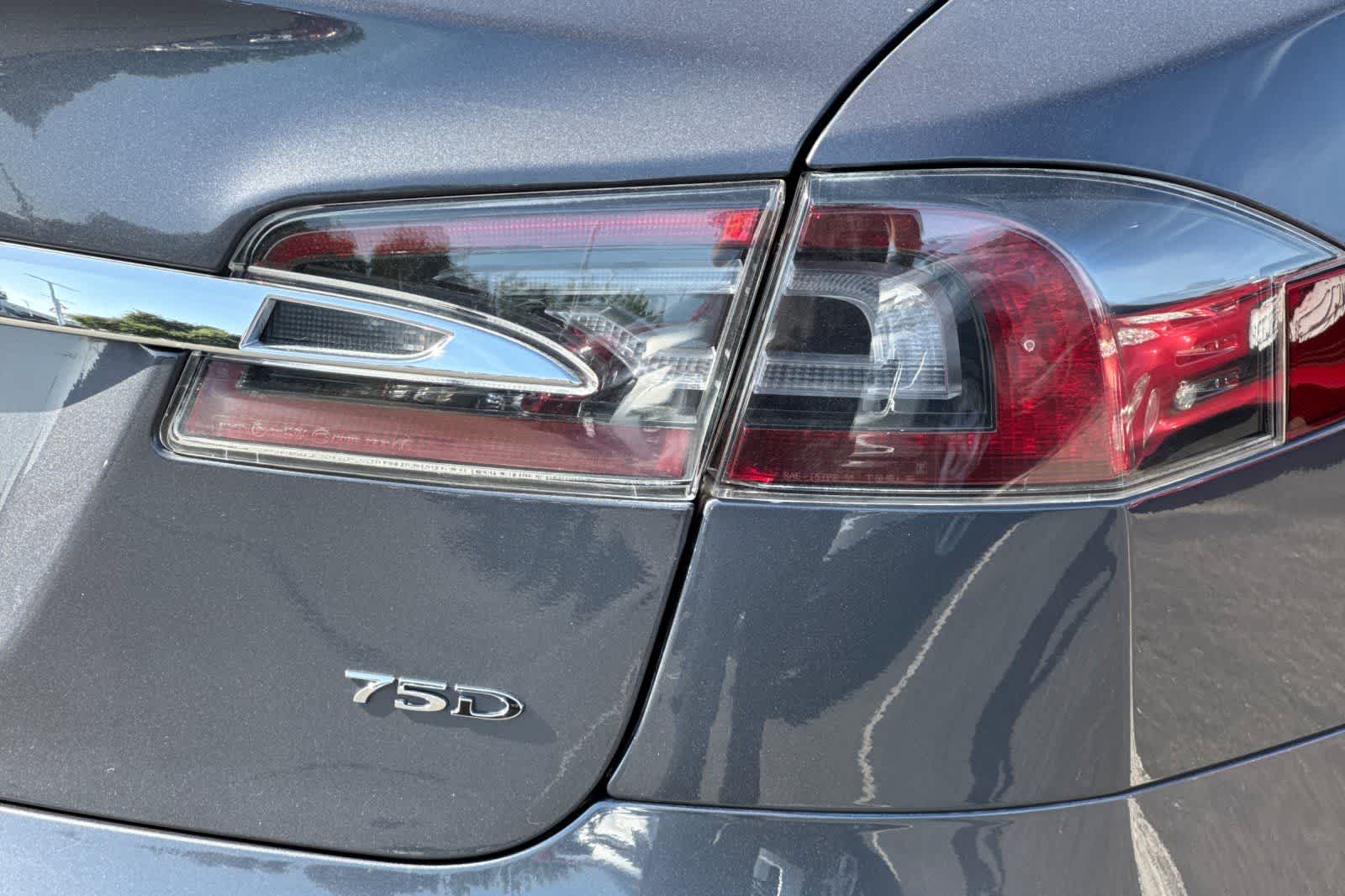 Thumbnail: 2018 Tesla Model S - 30