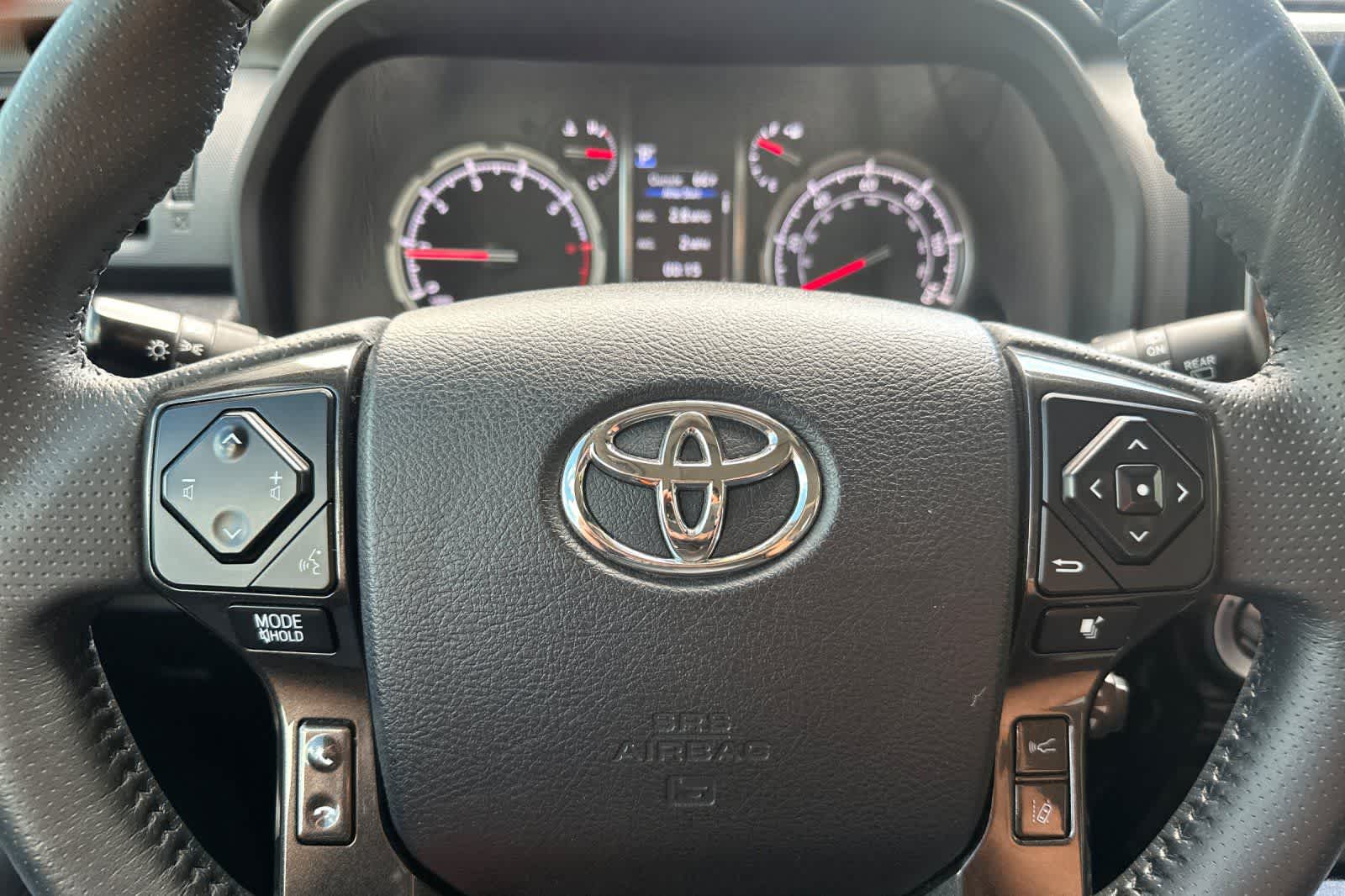Thumbnail: 2021 Toyota 4Runner - 25