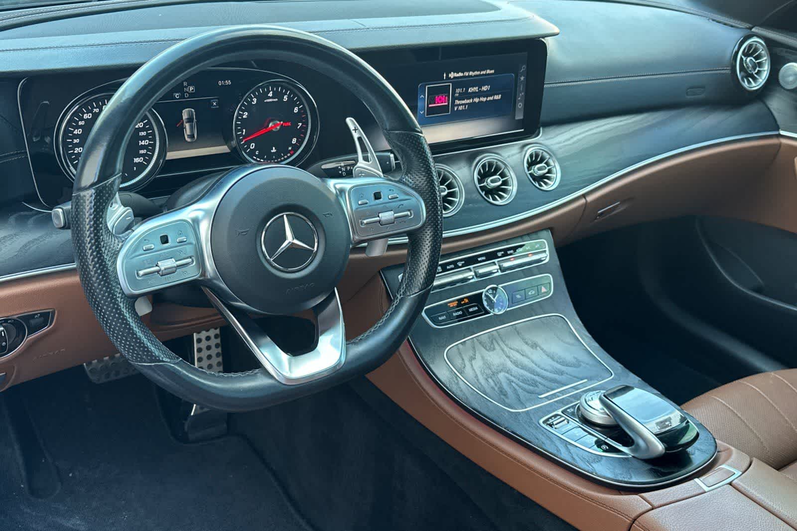 Thumbnail: 2019 Mercedes-Benz E-Class - 3