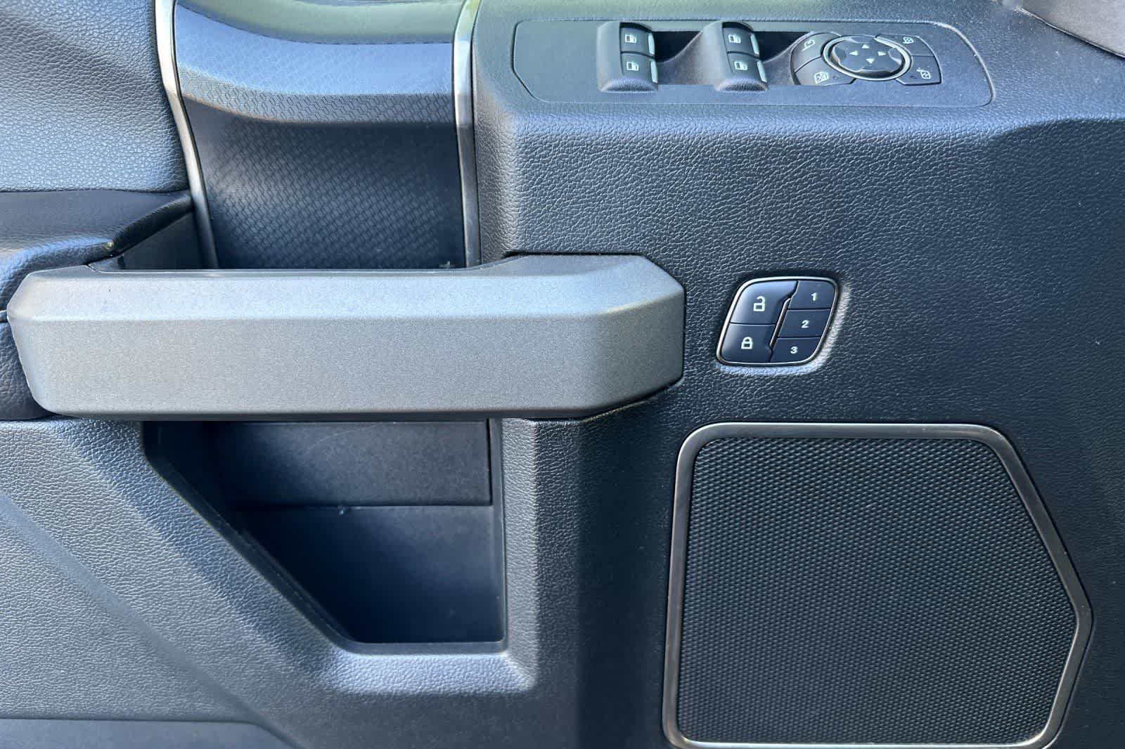 Thumbnail: 2018 Ford F-150 - 12