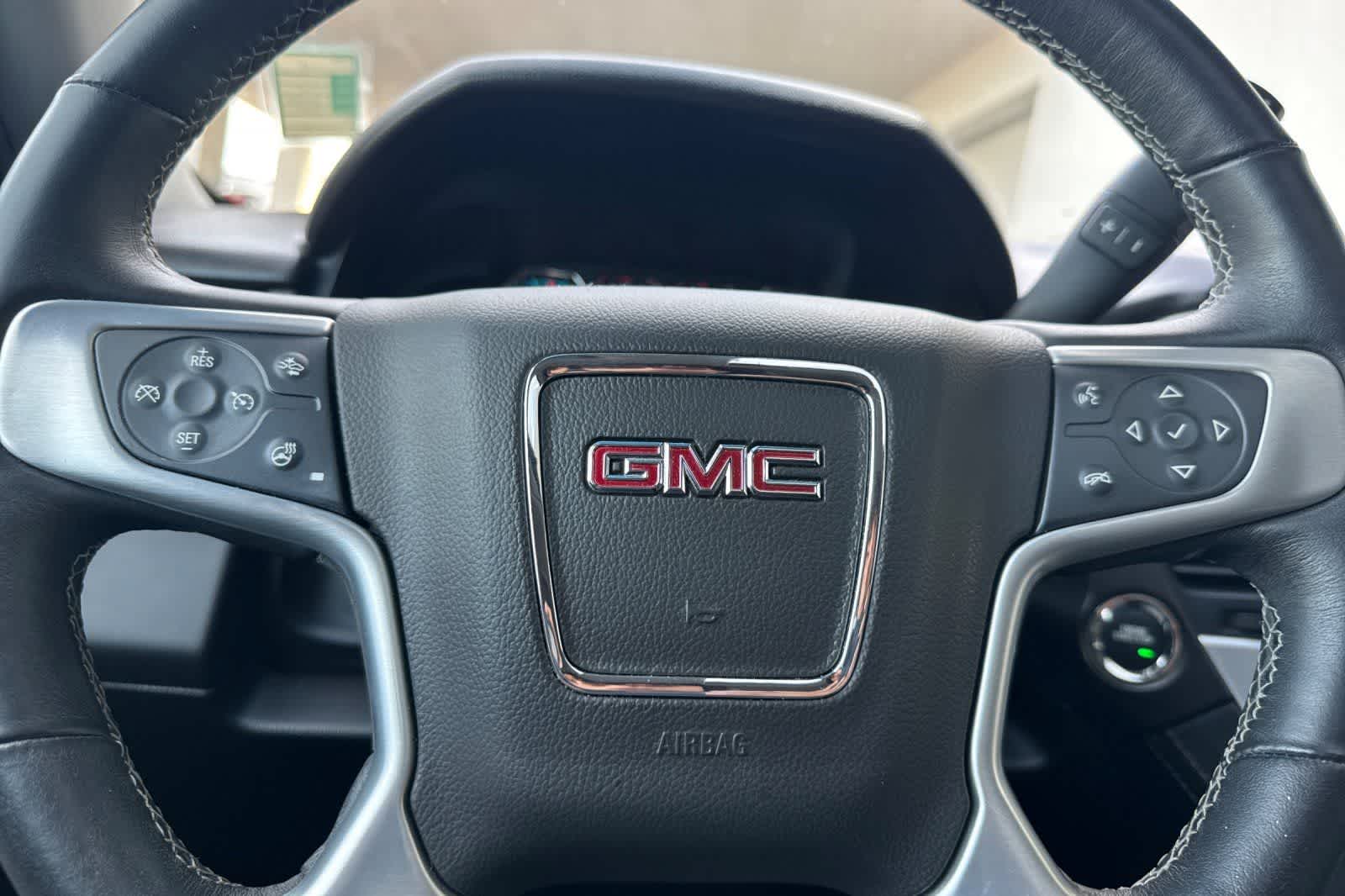 Thumbnail: 2018 GMC Yukon - 25