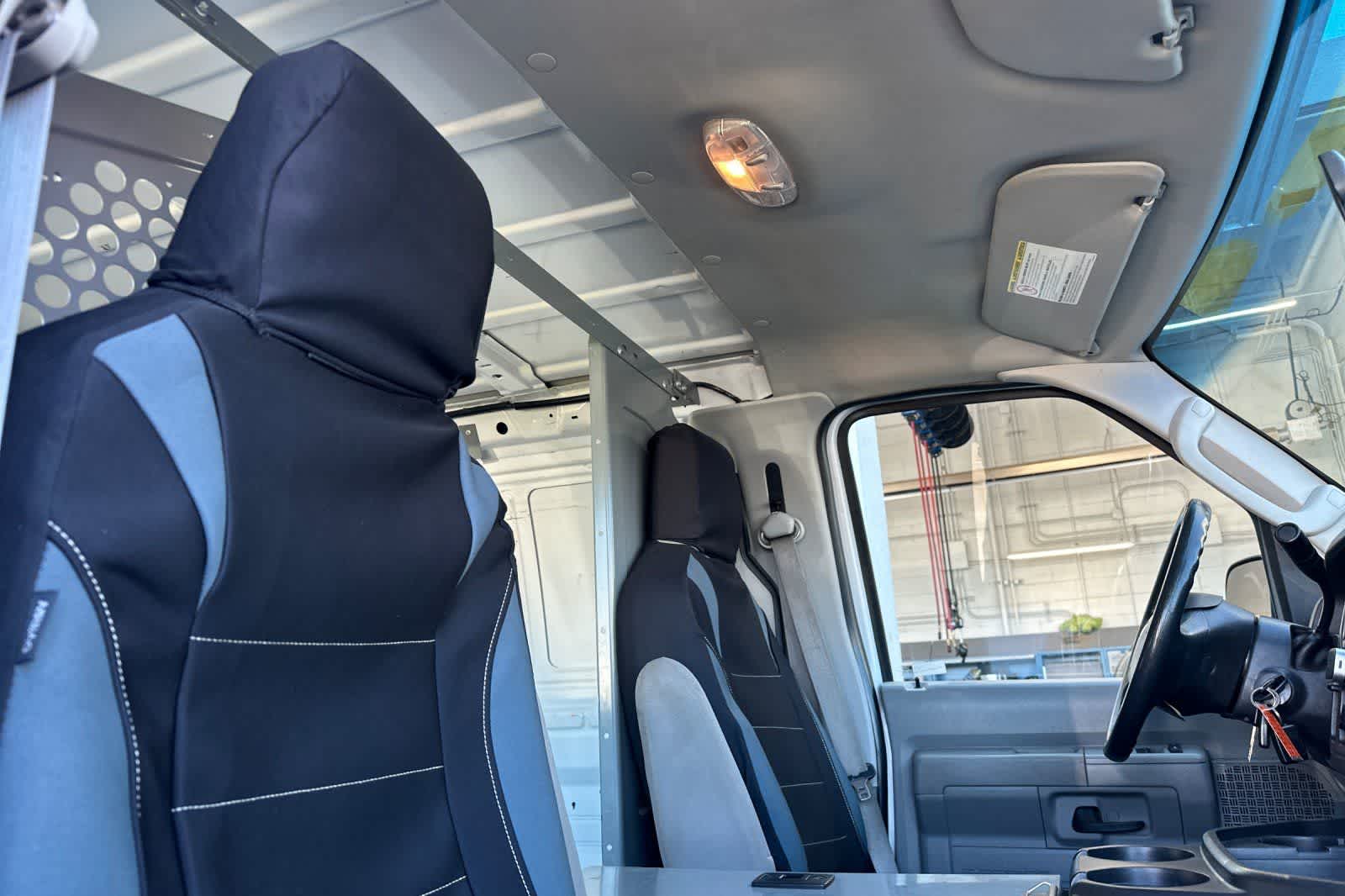 Thumbnail: 2014 Ford Econoline - 18