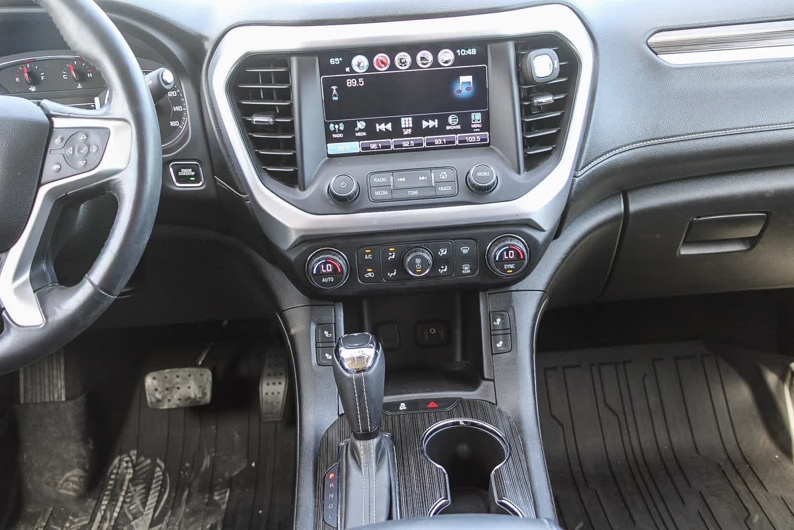 Thumbnail: 2017 GMC Acadia - 13