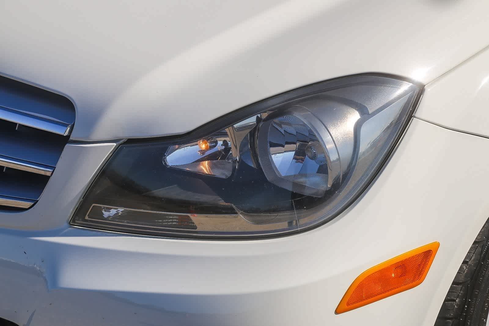 Thumbnail: 2012 Mercedes-Benz C-Class - 25