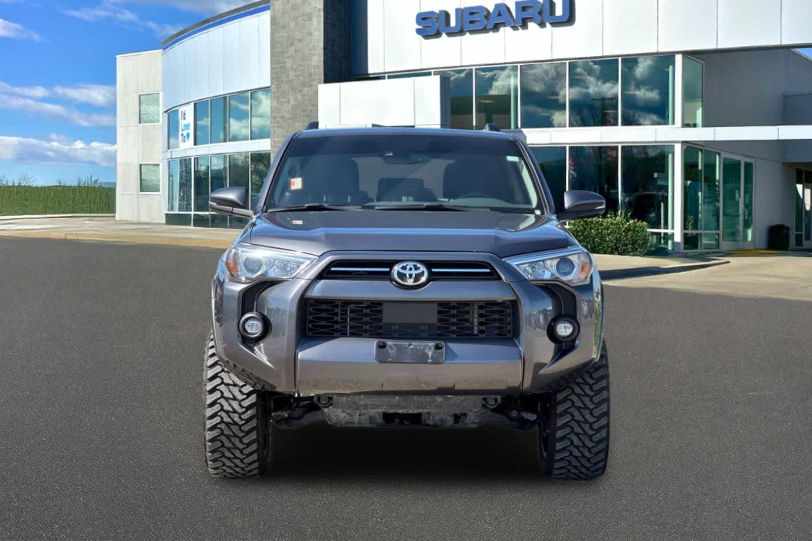 Thumbnail: 2023 Toyota 4Runner - 10