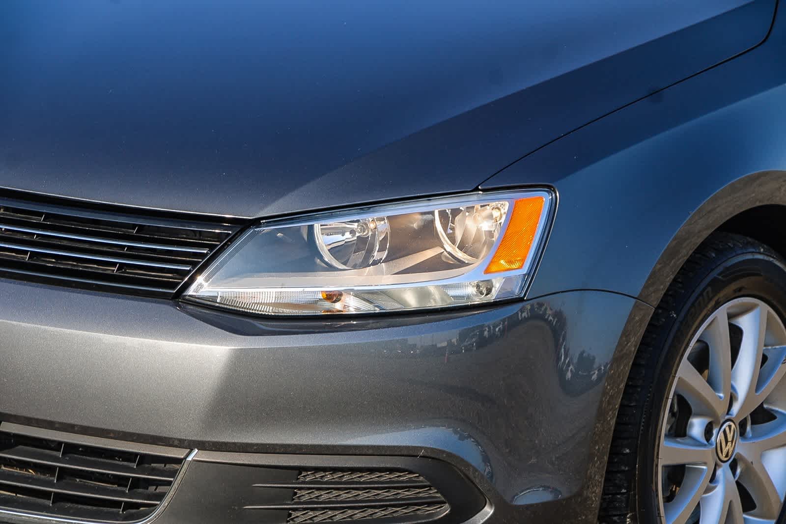 Thumbnail: 2014 Volkswagen Jetta - 8