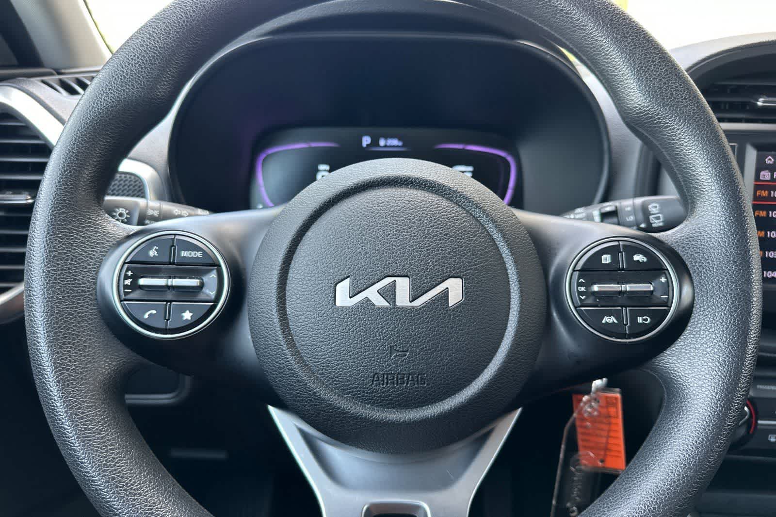 Thumbnail: 2023 Kia Soul - 23