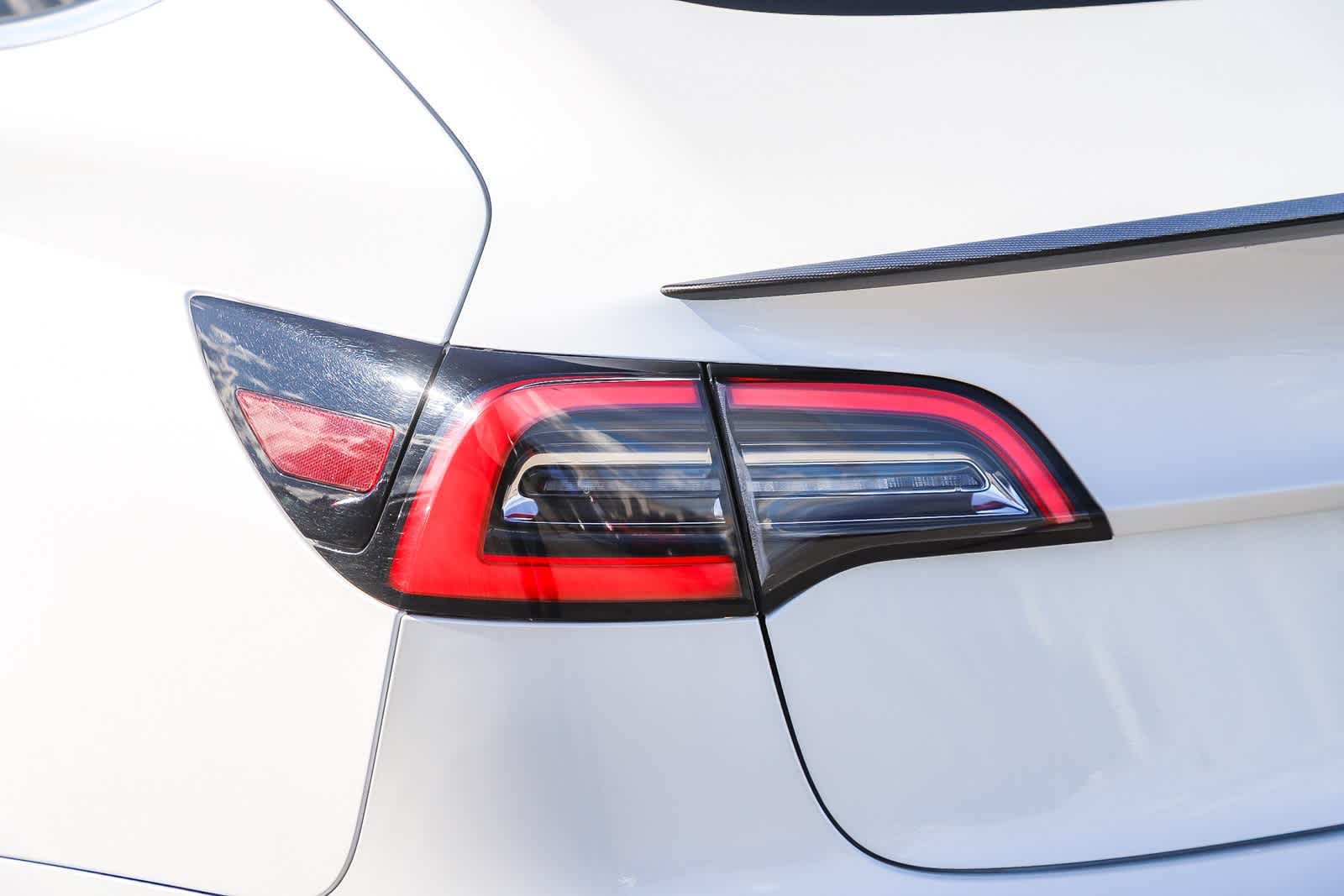 Thumbnail: 2020 Tesla Model 3 - 9