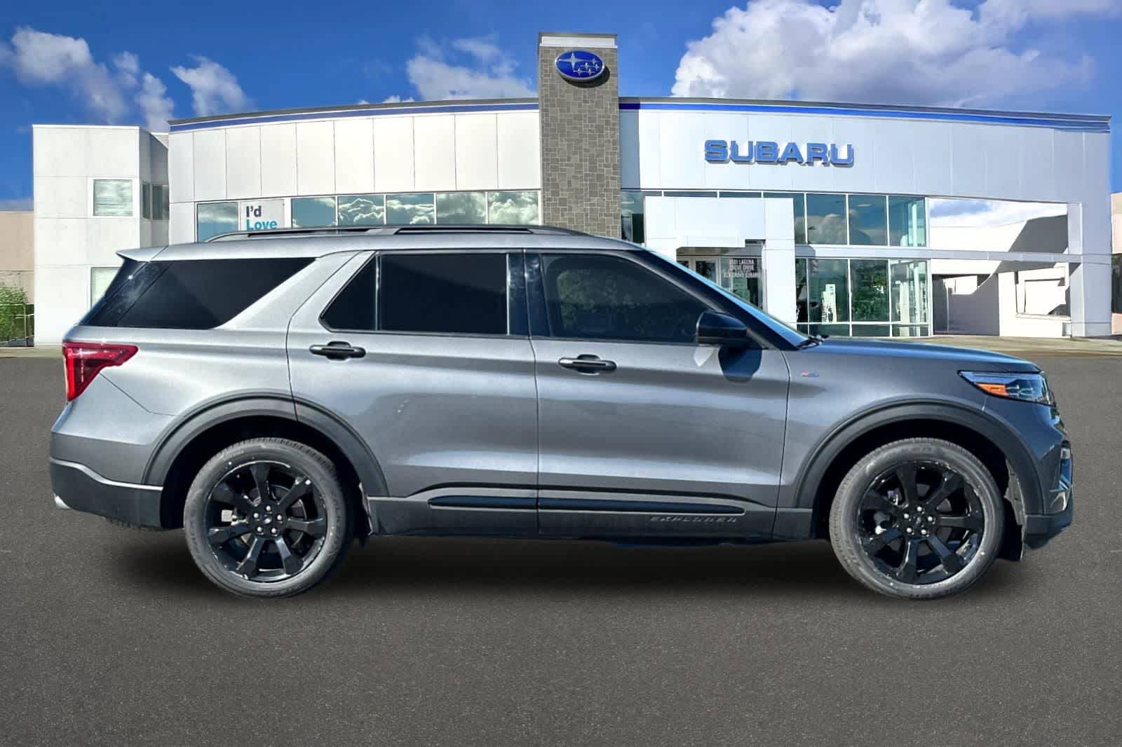 Thumbnail: 2023 Ford Explorer - 6