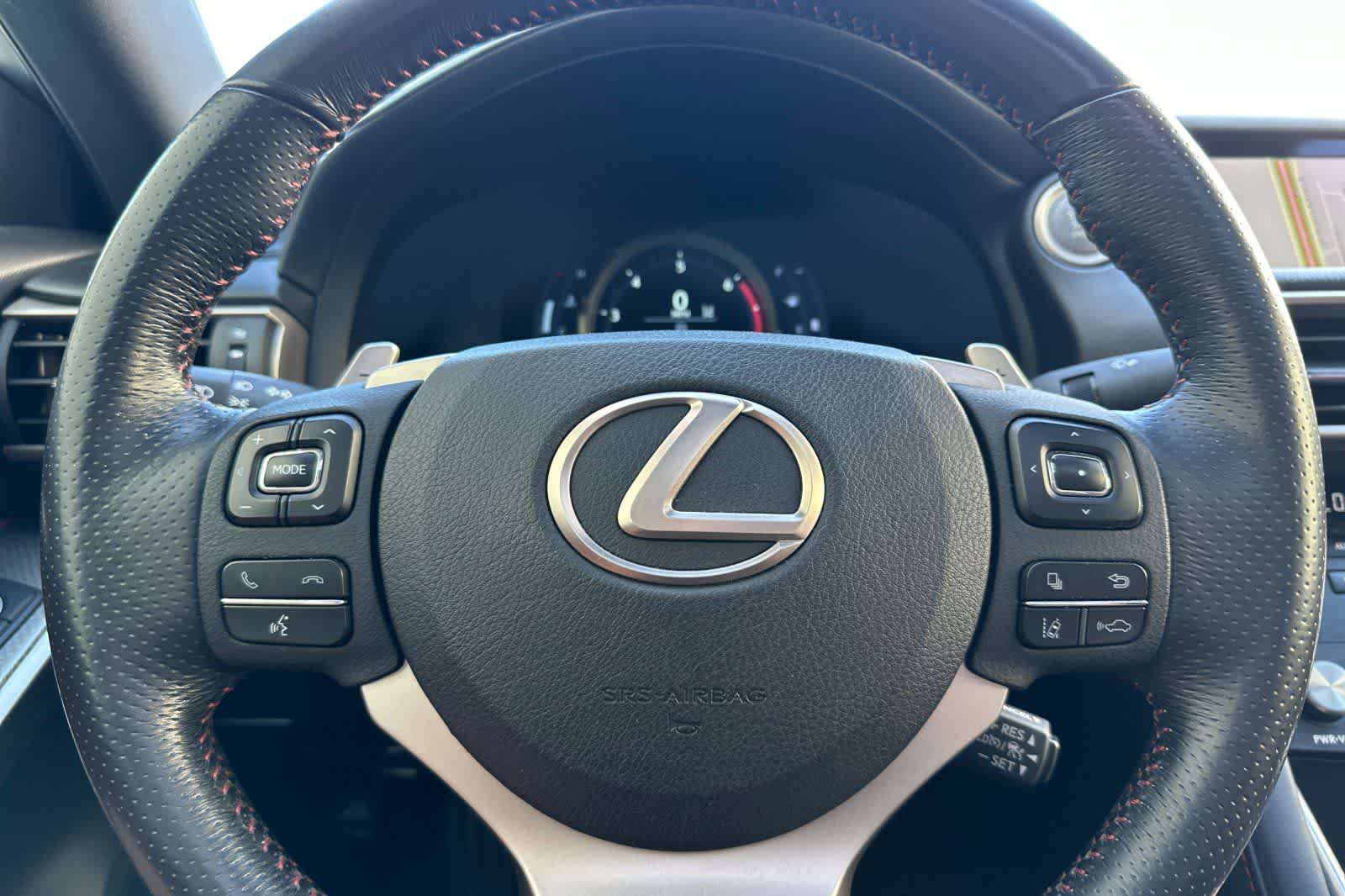 Thumbnail: 2017 Lexus IS - 25