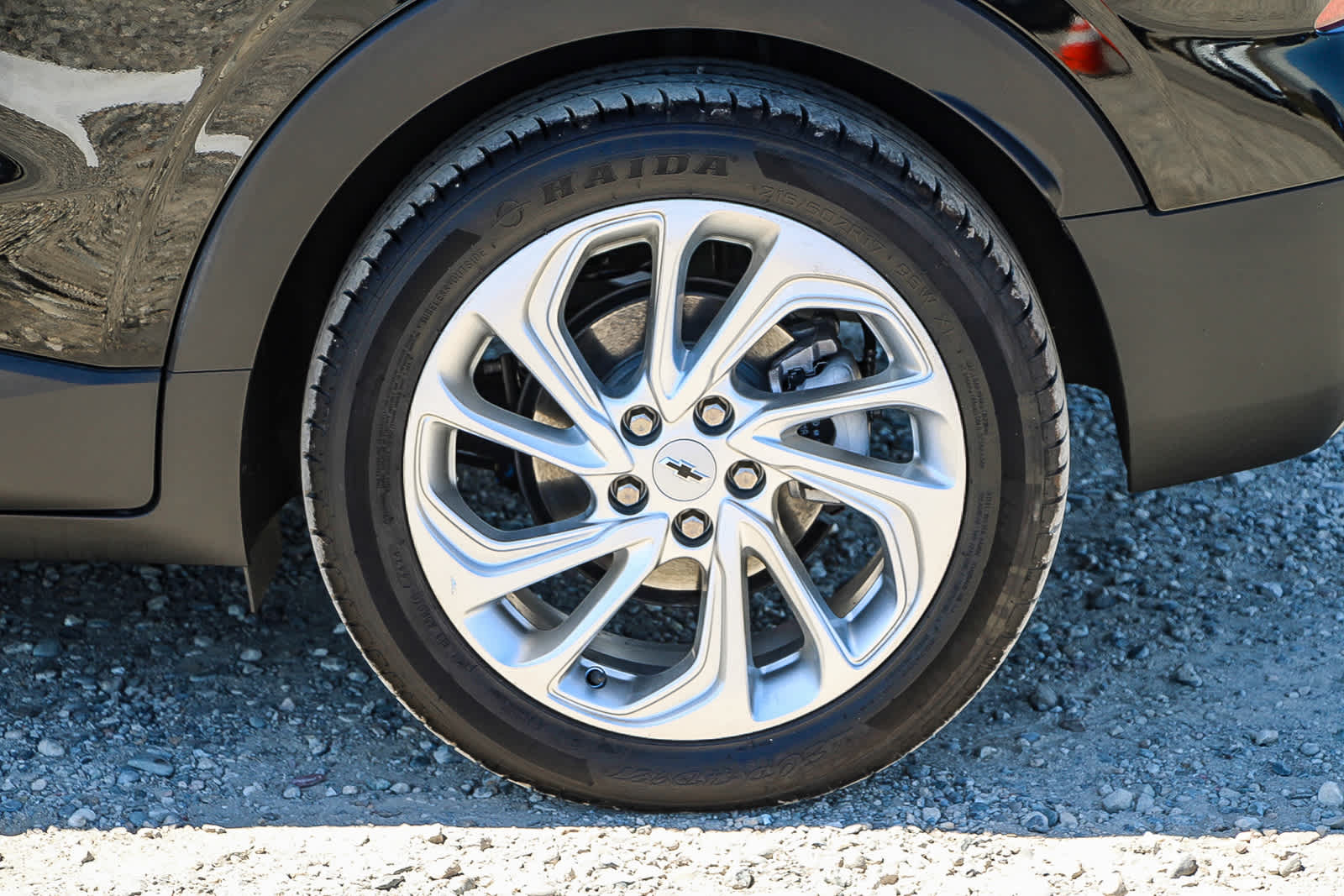 Thumbnail: 2023 Chevrolet Bolt EUV - 10