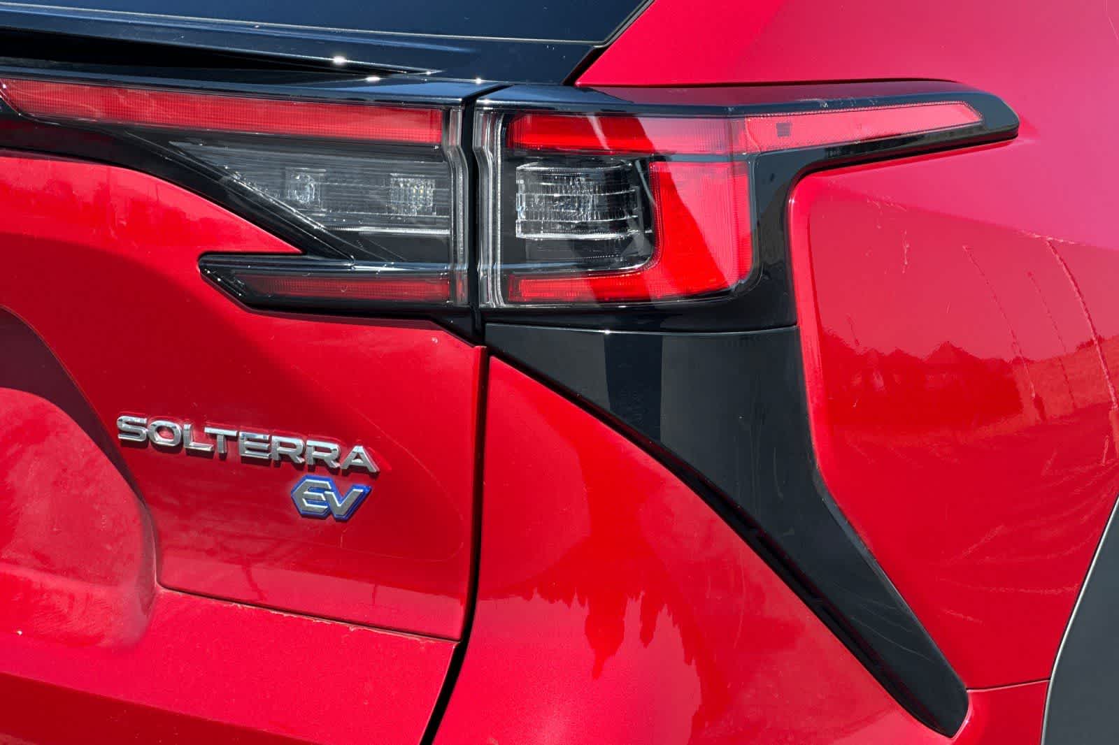 Thumbnail: 2024 Subaru Solterra - 31
