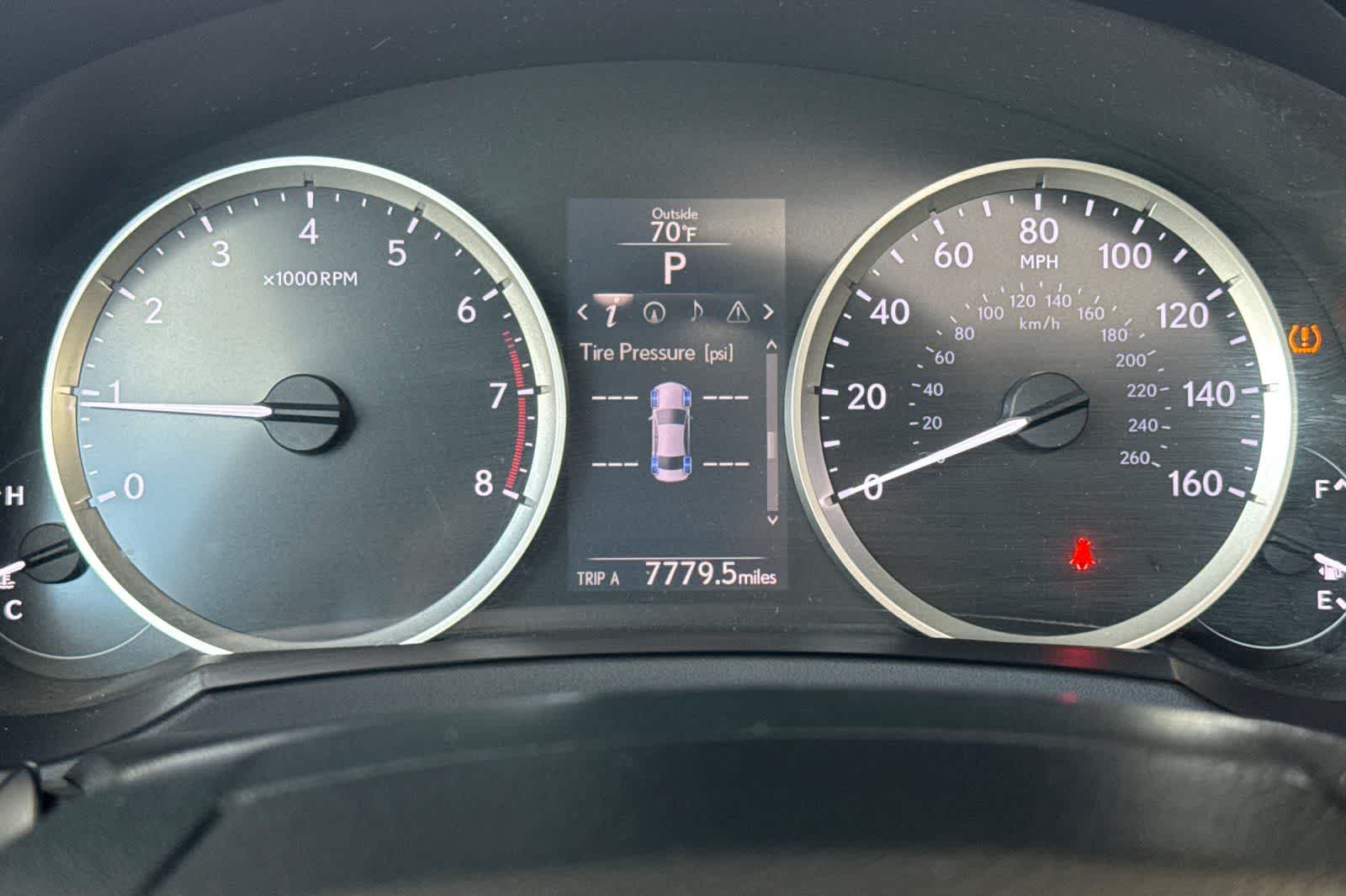 Thumbnail: 2014 Lexus IS - 27