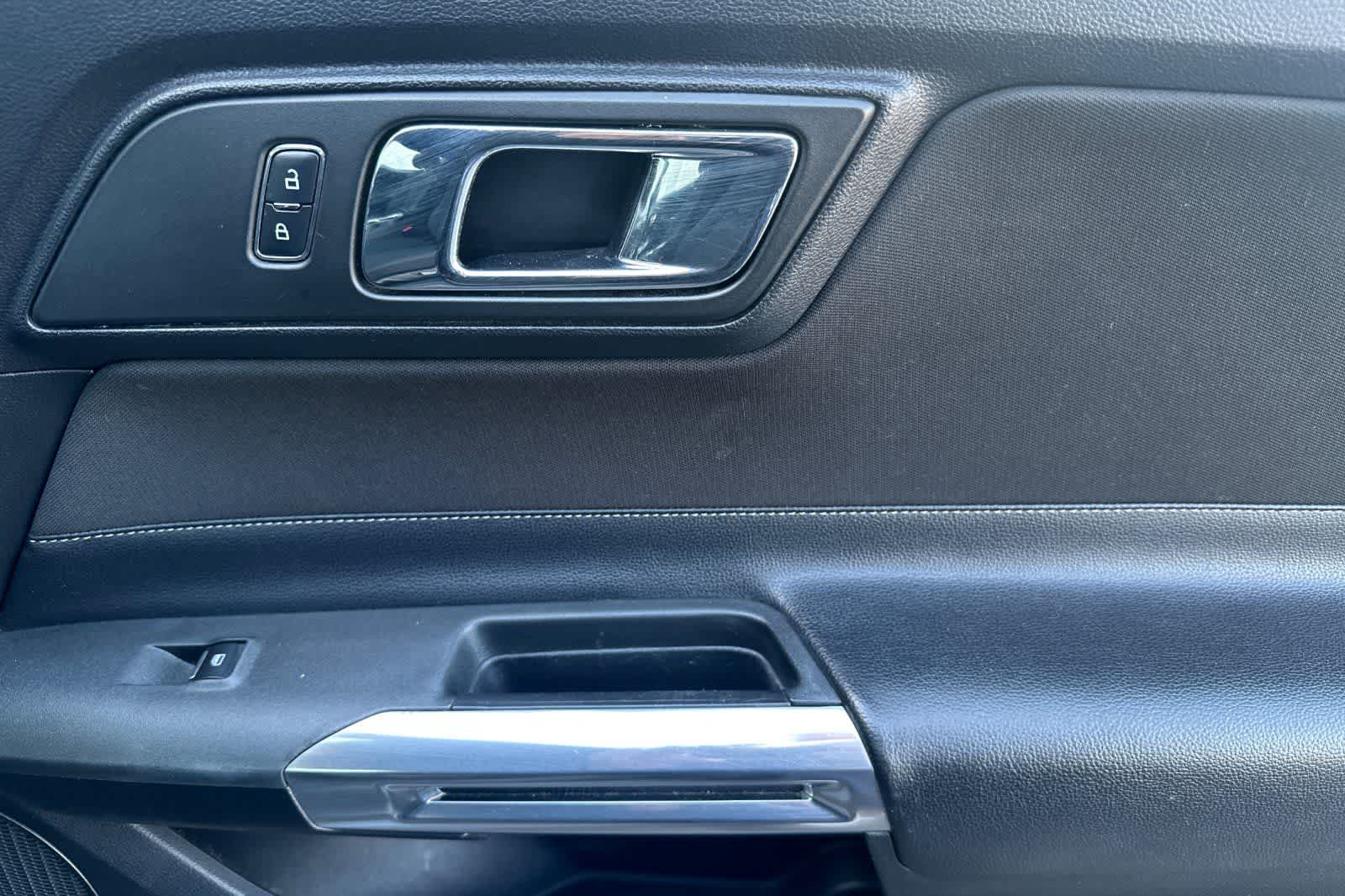 Thumbnail: 2017 Ford Mustang - 17