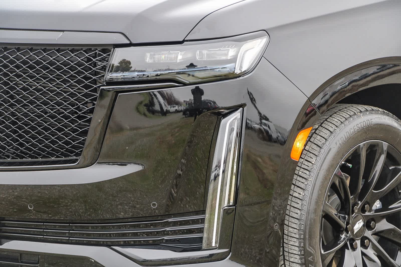 Thumbnail: 2023 Cadillac Escalade - 8