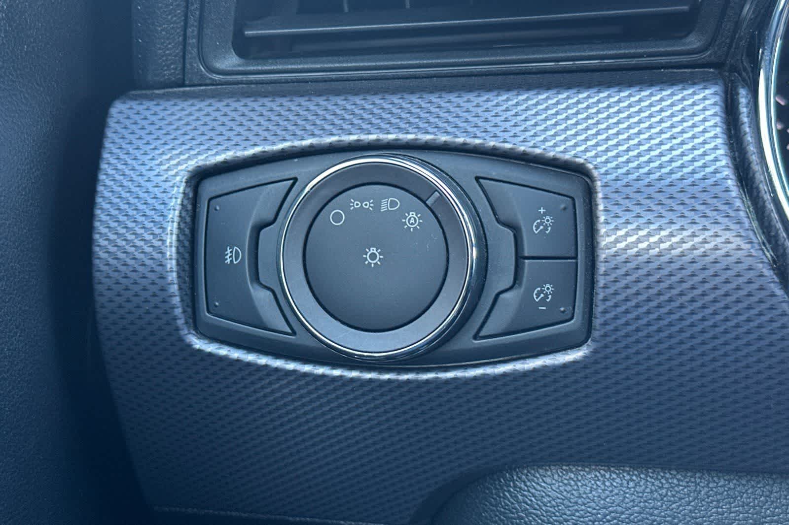 Thumbnail: 2017 Ford Mustang - 29