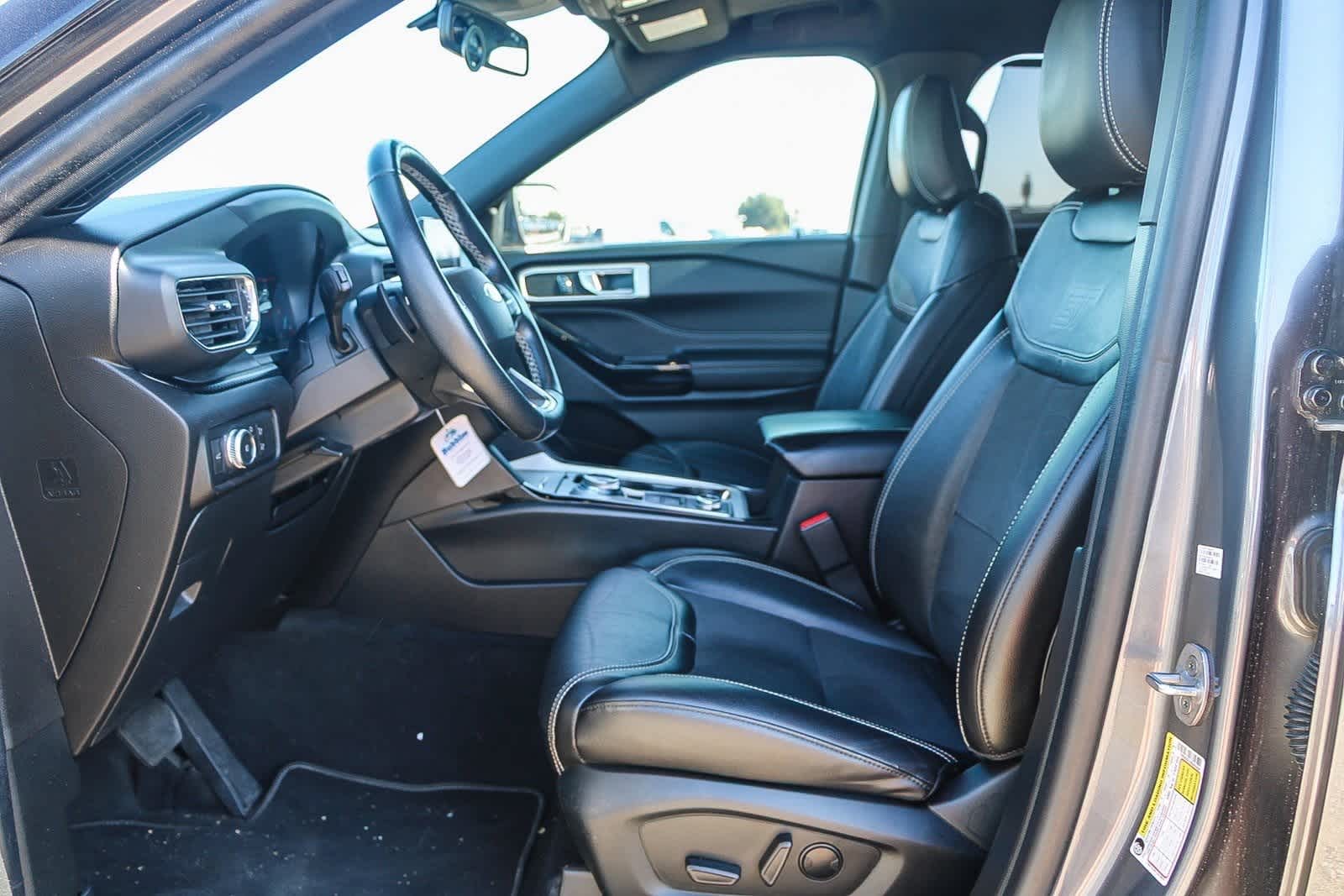 Thumbnail: 2022 Ford Explorer - 18