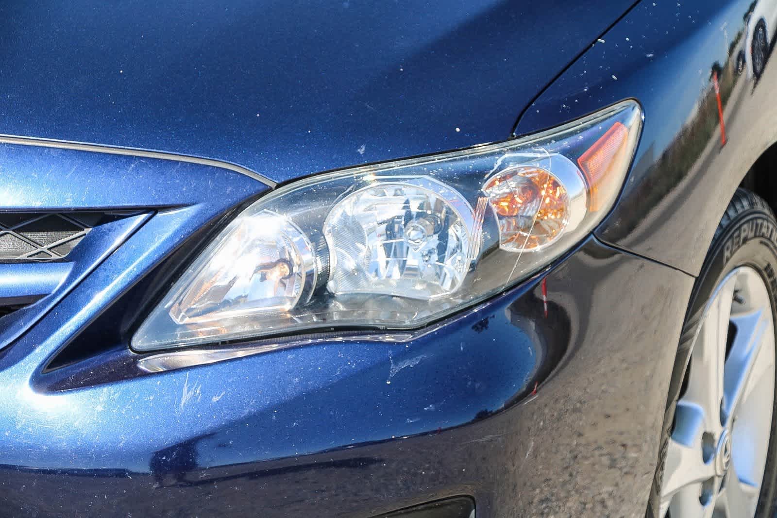 Thumbnail: 2013 Toyota Corolla - 7