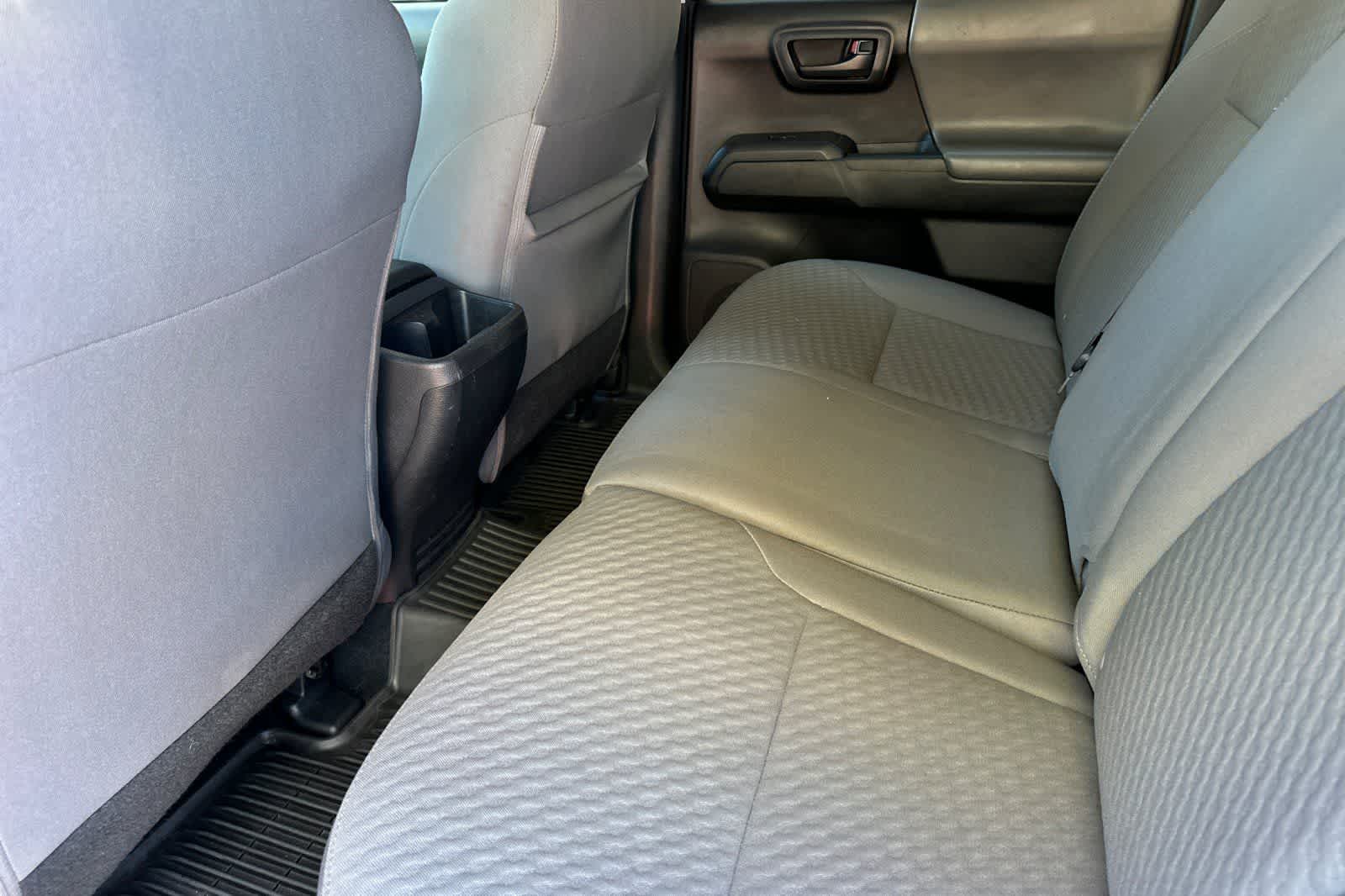 Thumbnail: 2020 Toyota Tacoma - 4