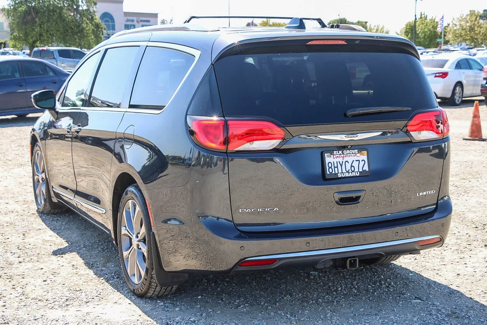 Thumbnail: 2019 Chrysler Pacifica - 2