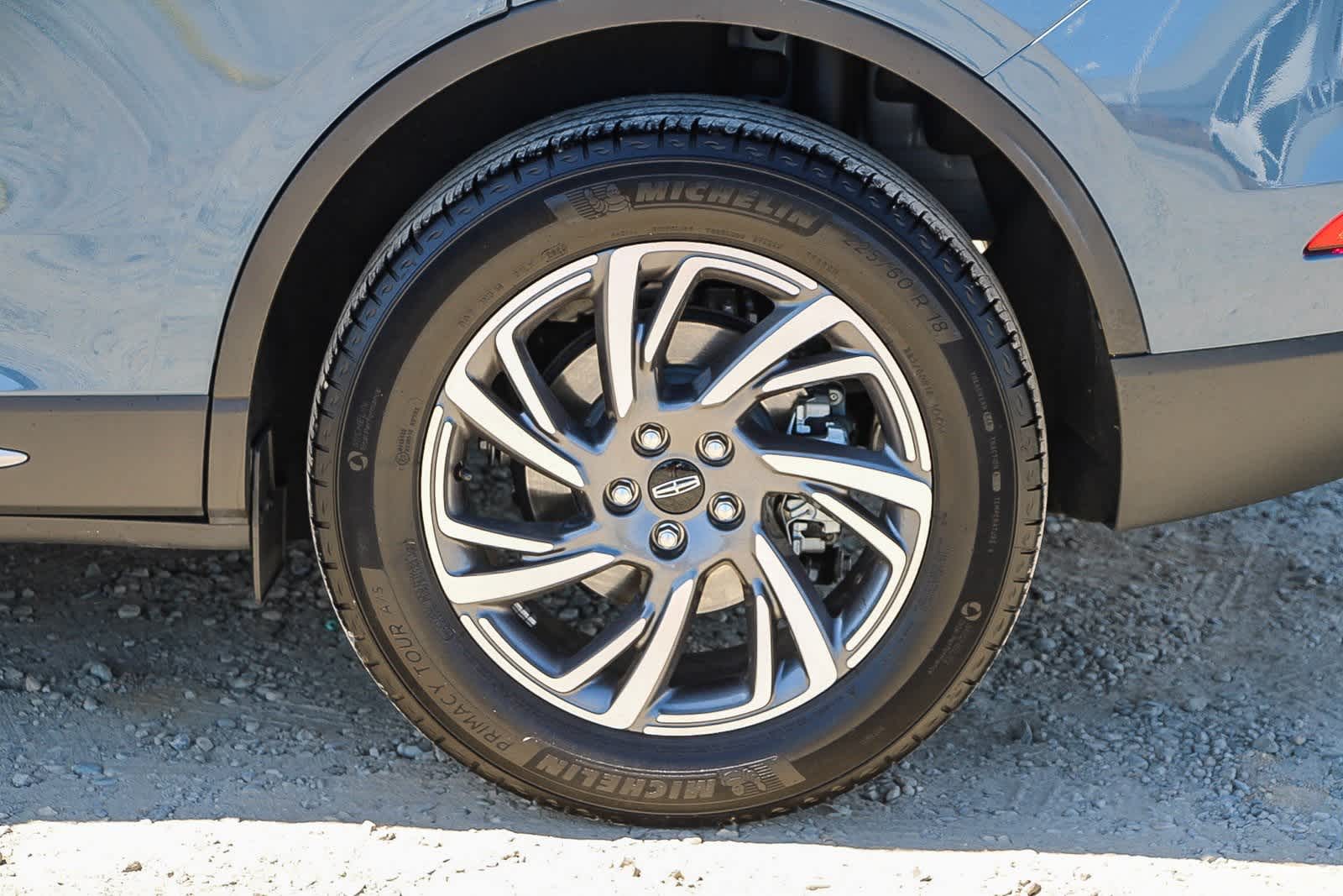 2023 Lincoln Corsair Standard 10