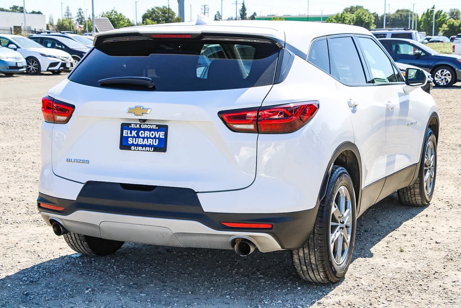 Thumbnail: 2023 Chevrolet Blazer - 4