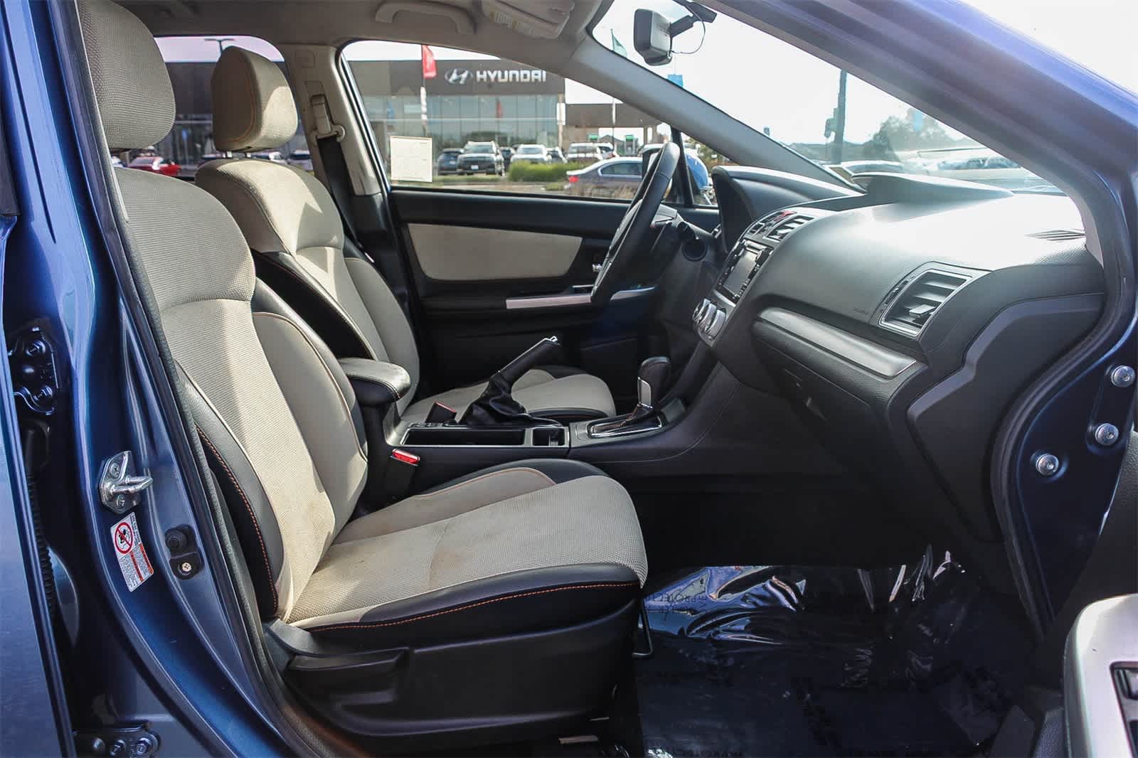 Thumbnail: 2016 Subaru Crosstrek - 16