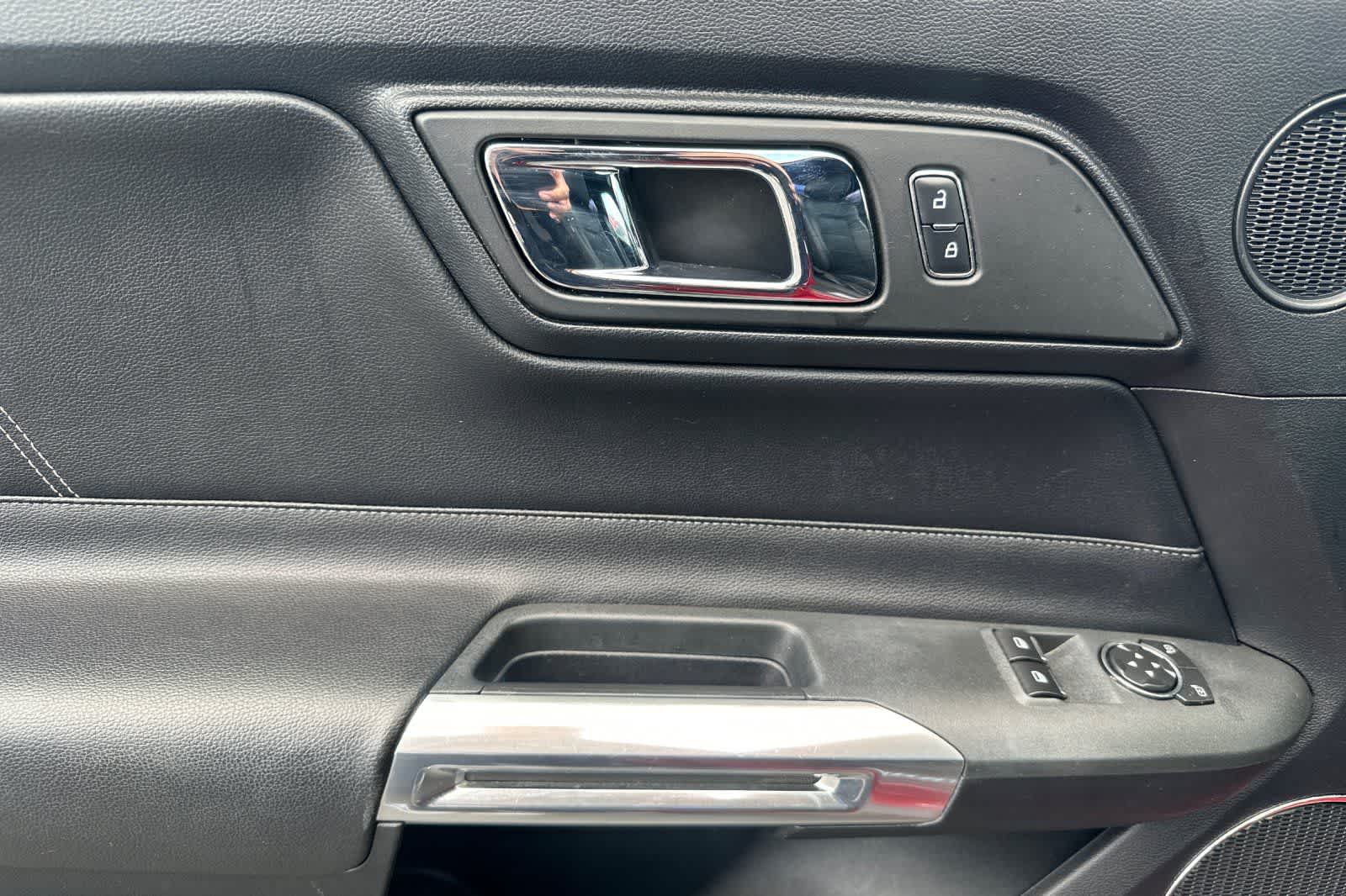 Thumbnail: 2016 Ford Mustang - 12