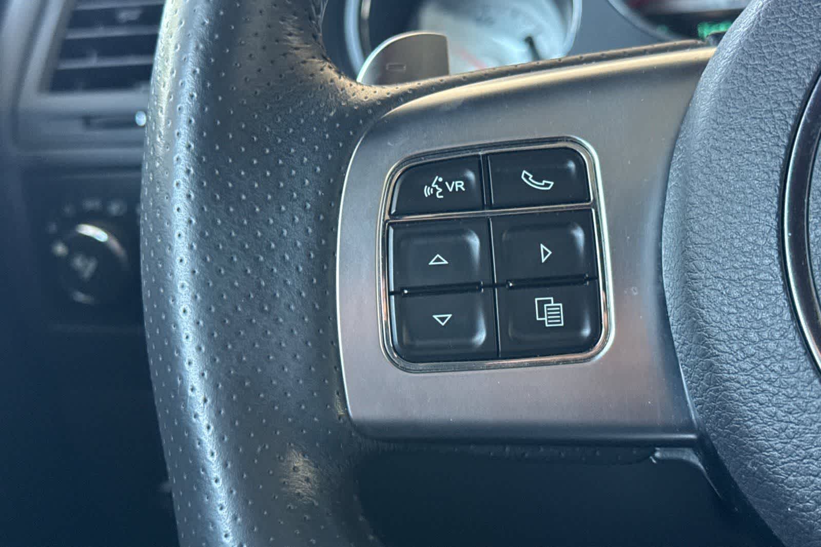 Thumbnail: 2012 Dodge Challenger - 24
