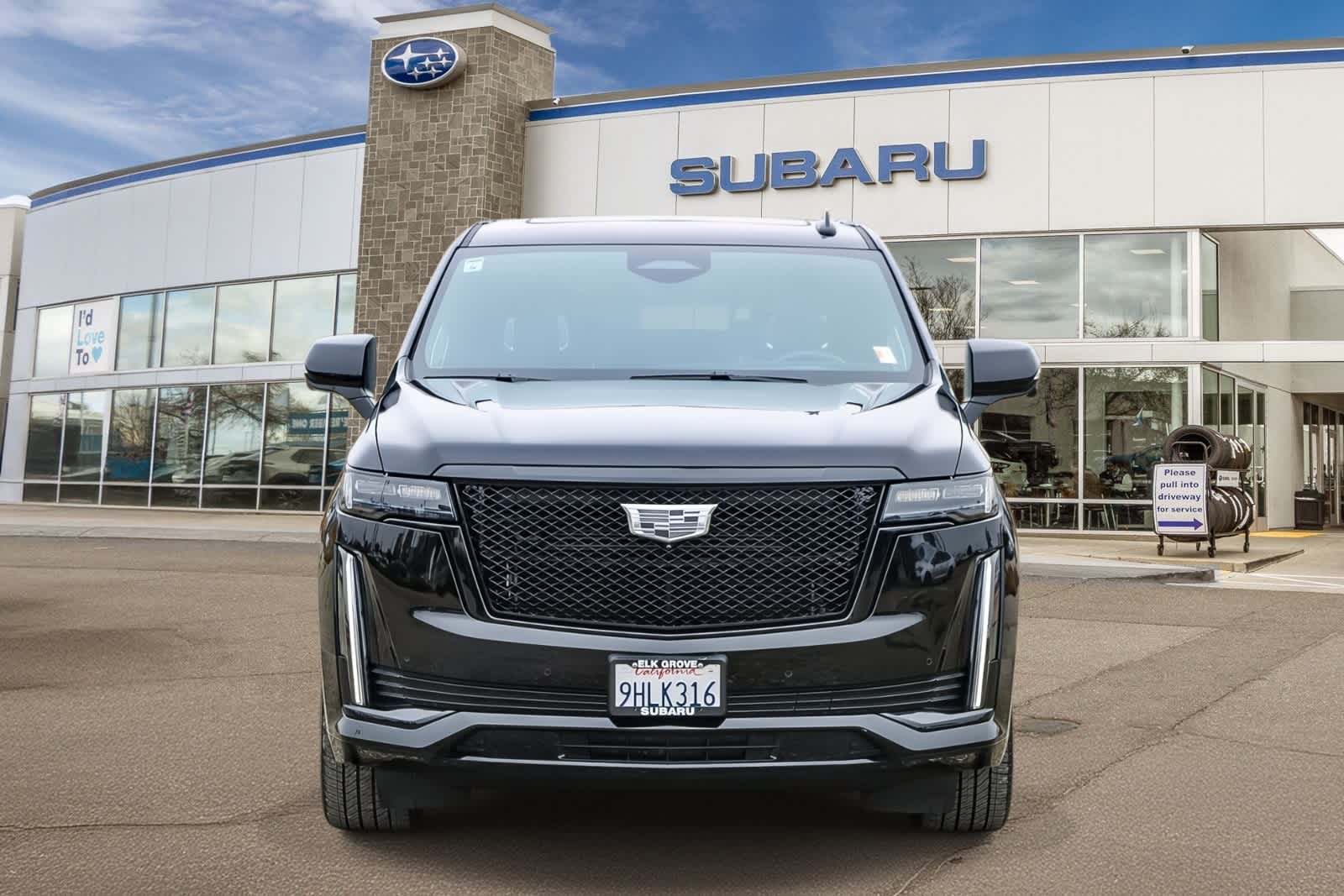 Thumbnail: 2023 Cadillac Escalade - 6