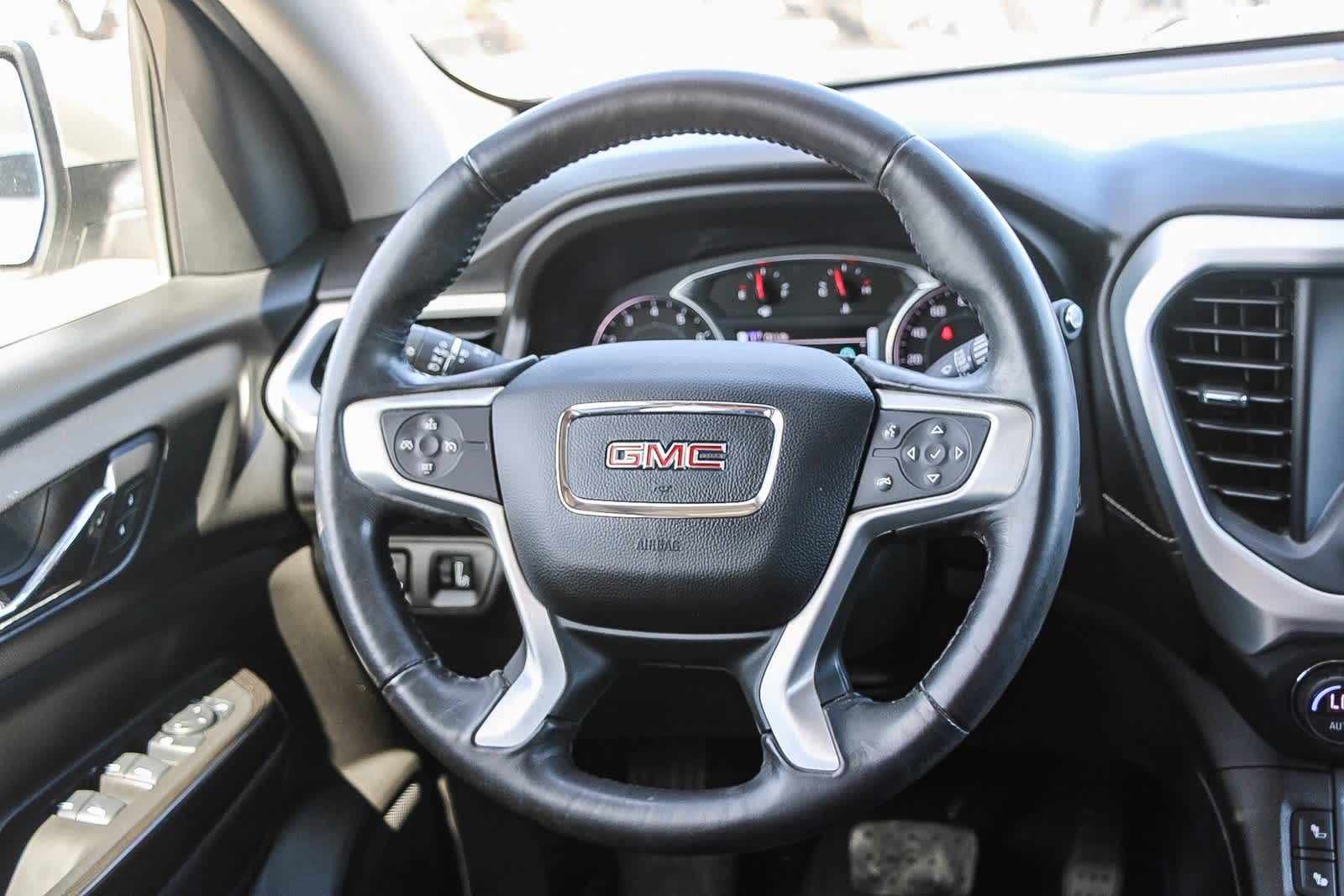 Thumbnail: 2017 GMC Acadia - 15