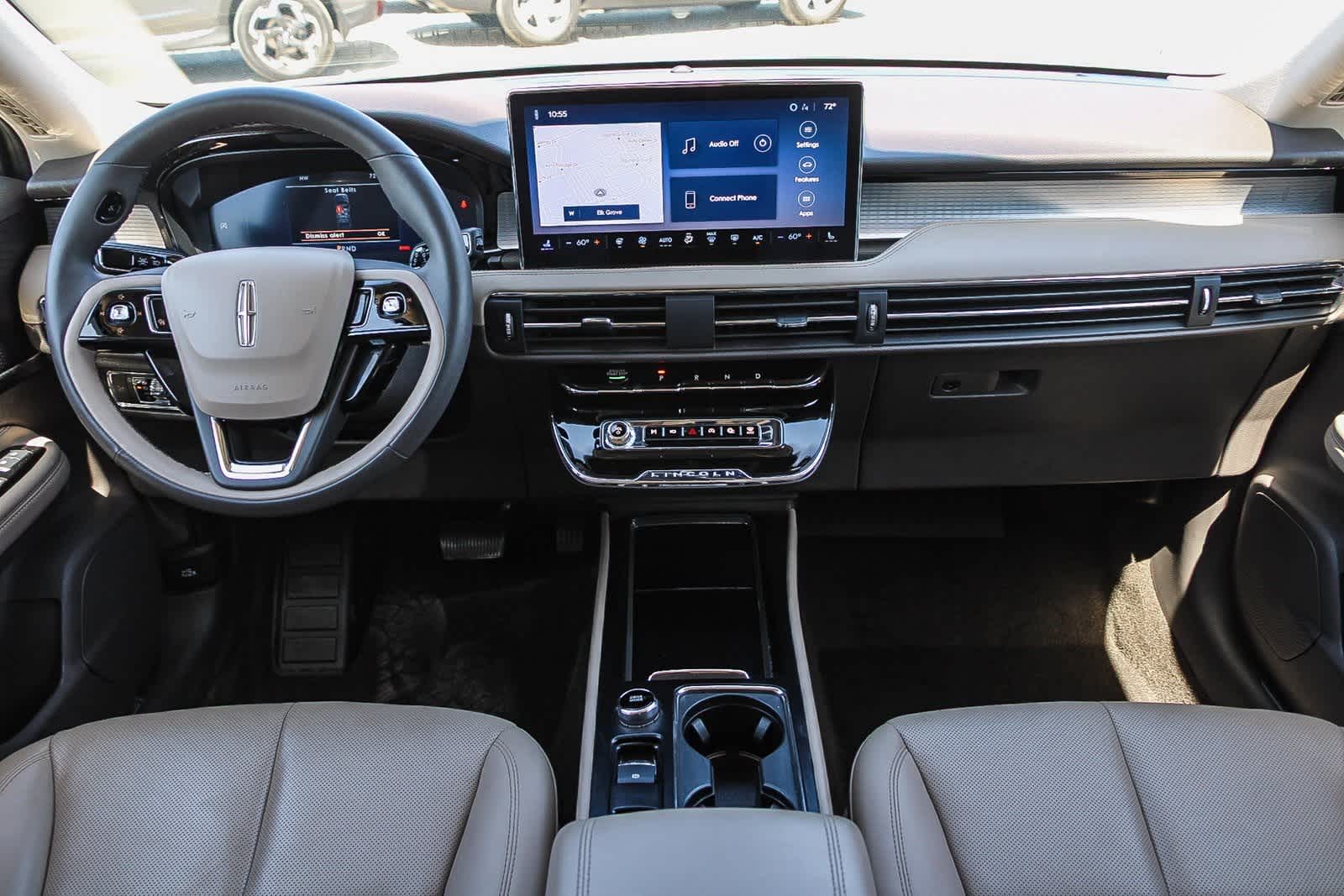 2023 Lincoln Corsair Standard 12