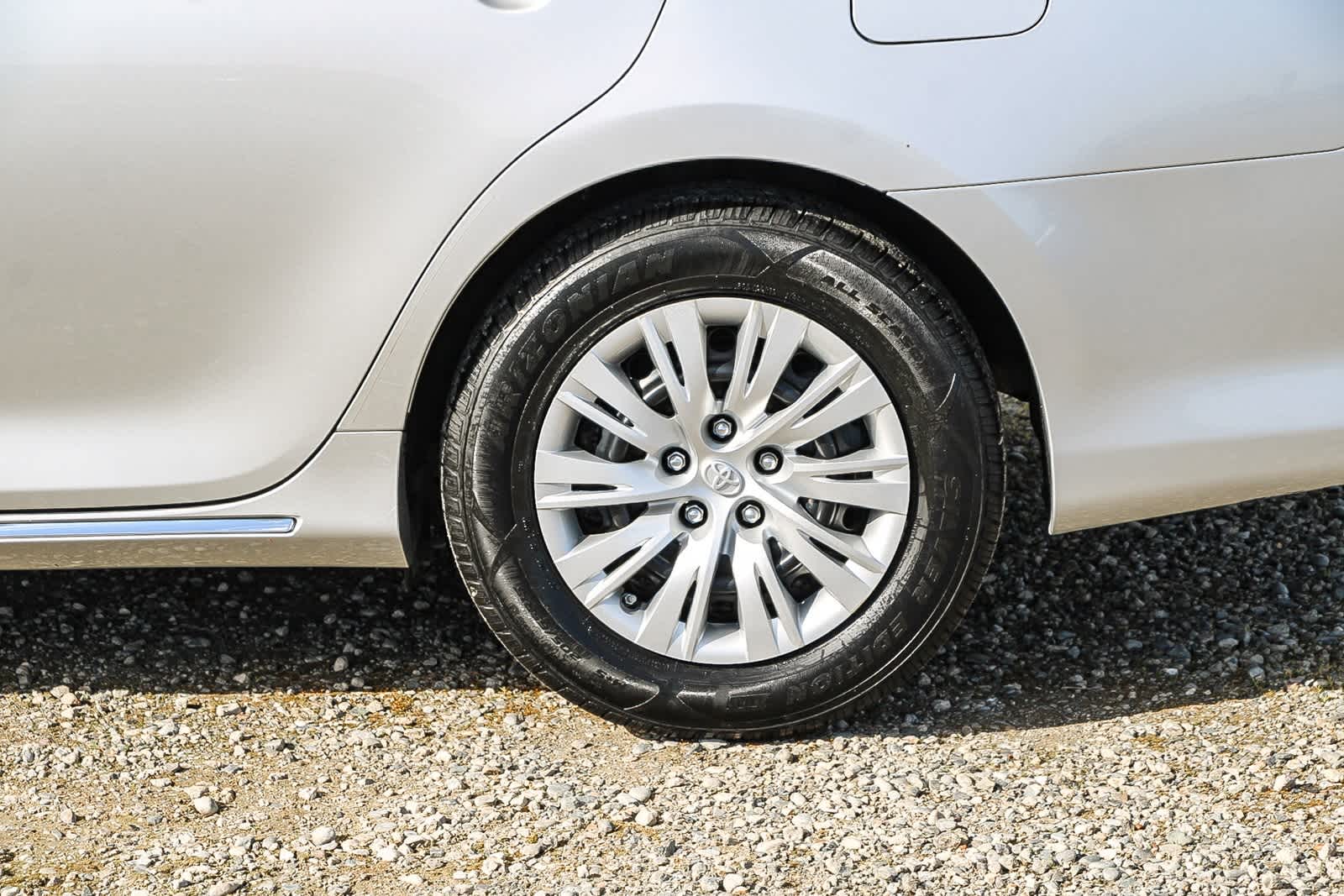 Thumbnail: 2013 Toyota Camry - 11