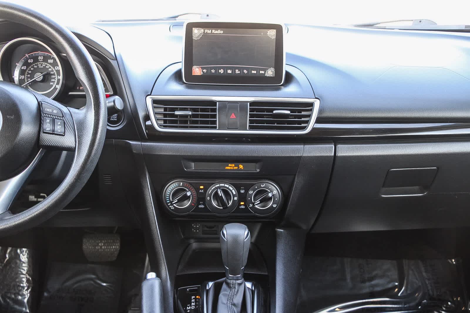 Thumbnail: 2016 Mazda Mazda3 - 13