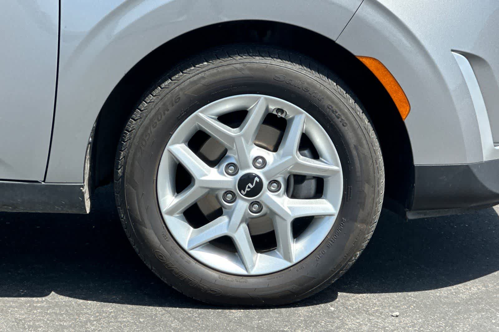 Thumbnail: 2023 Kia Soul - 28