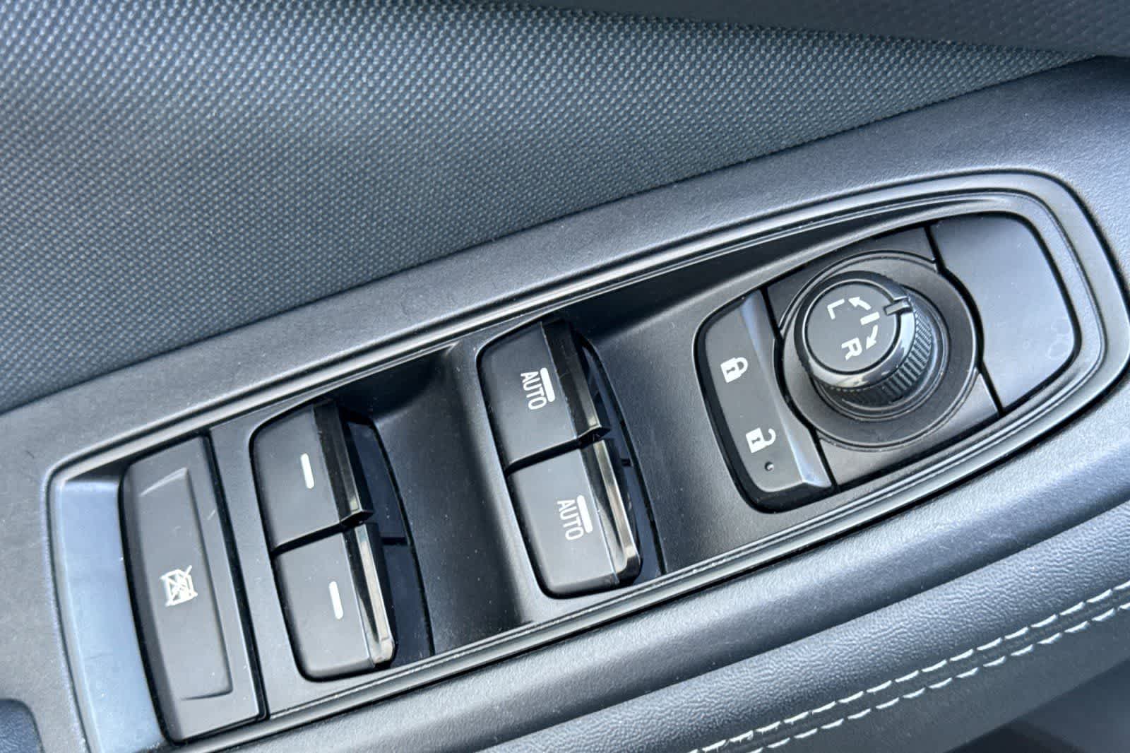 Thumbnail: 2022 Subaru Forester - 13